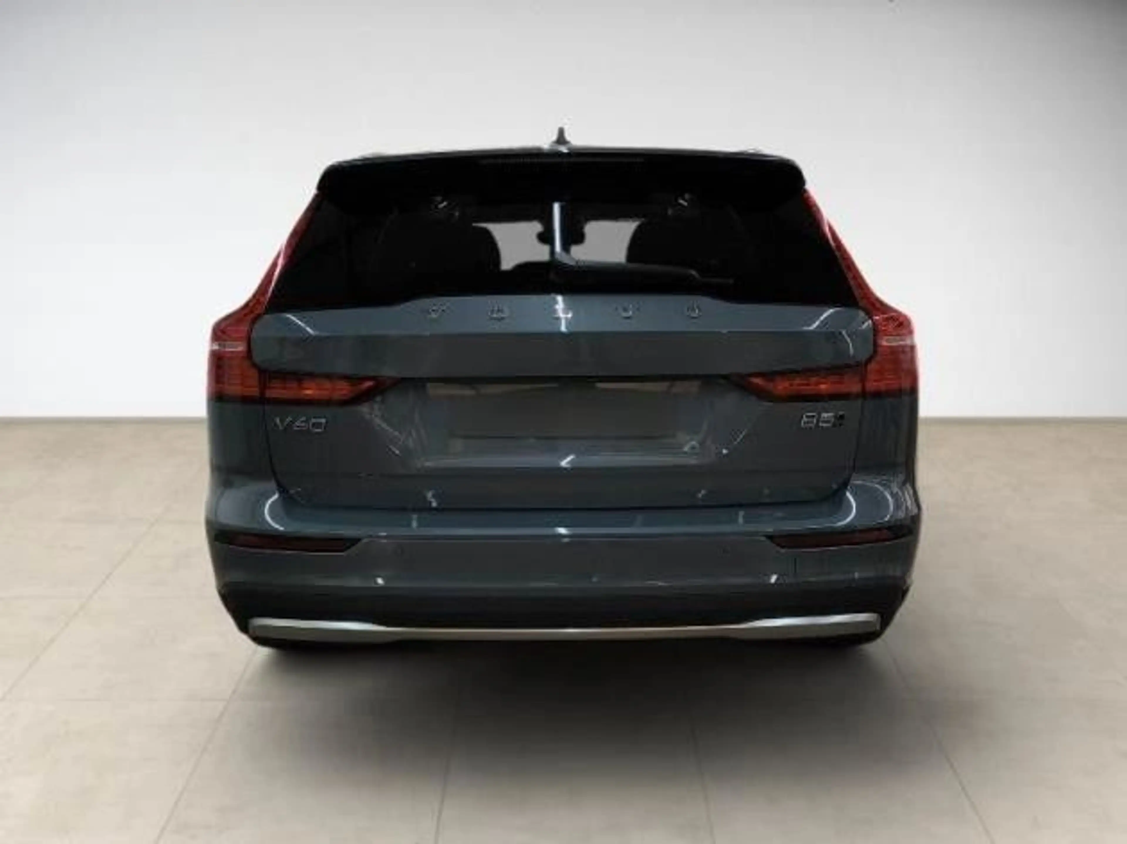 Volvo V60 Cross Country V60 B5 Bright Cross Country — photo 6