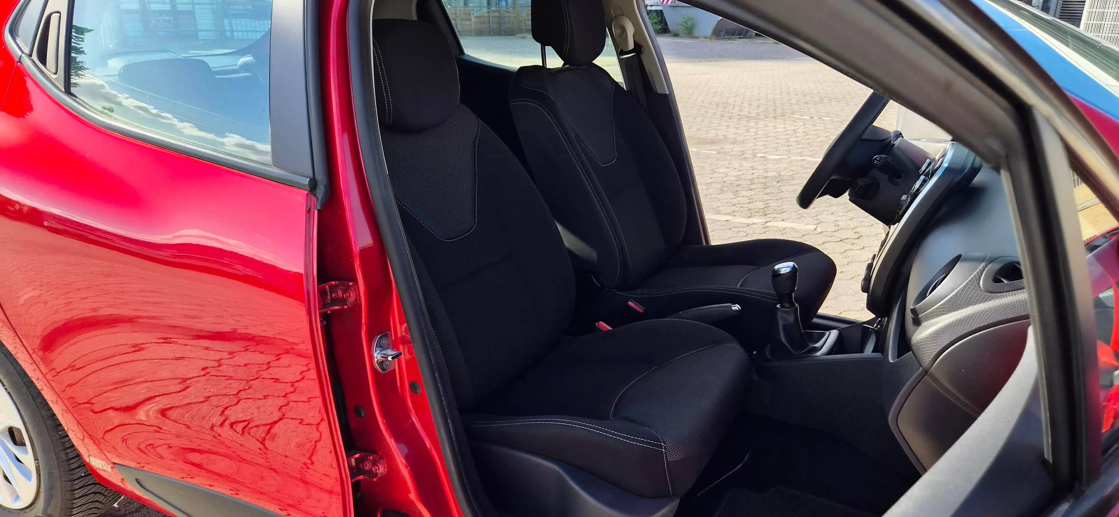 Renault Clio Life/Original 28000km/Klima/Allwetterreifen/Zahnriemen Neu/Finanzierung ab 6,99%/ — photo 10