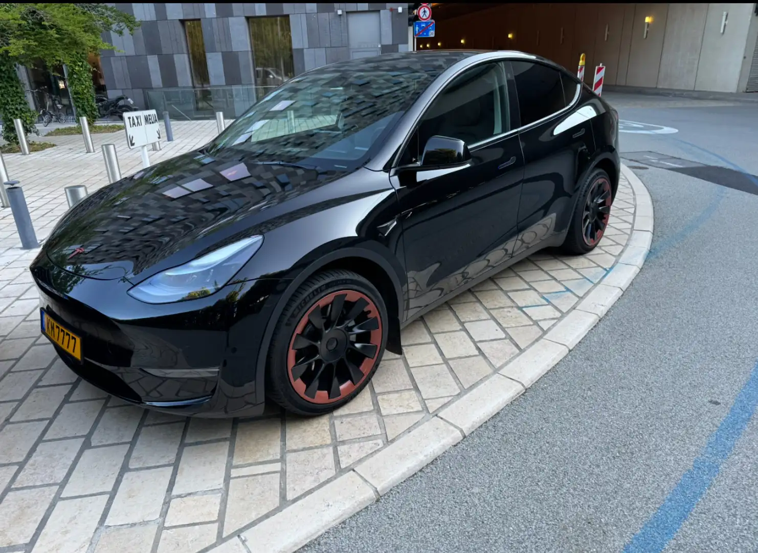 Tesla Model Y Full options Noir - 1