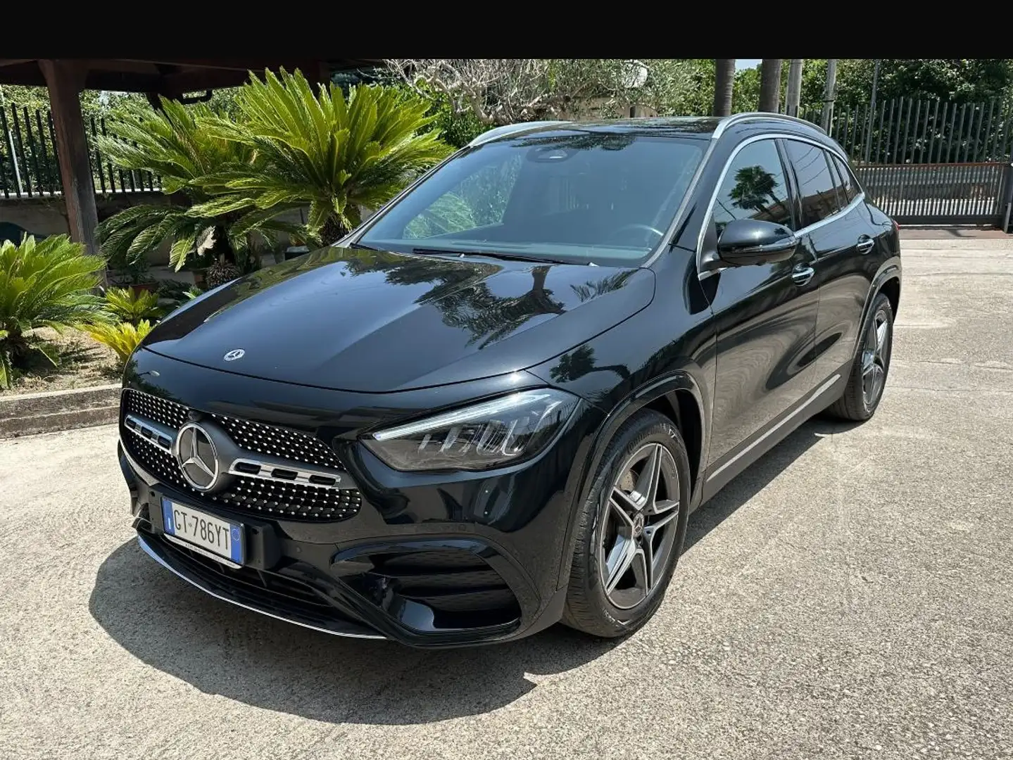 Mercedes-Benz GLA 200 GLA 200 d Premium auto Nero - 1