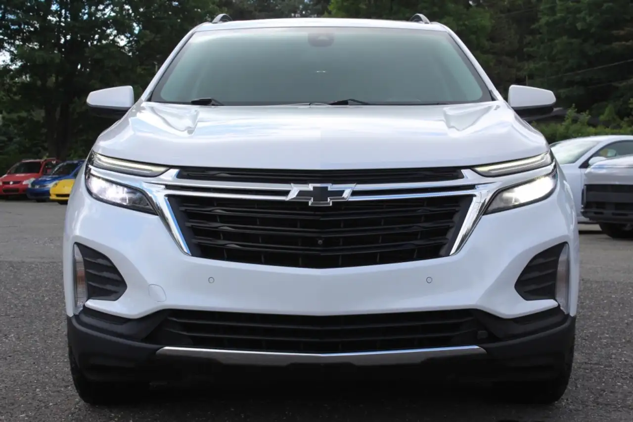 Chevrolet Equinox photo Chevrolet Equinox