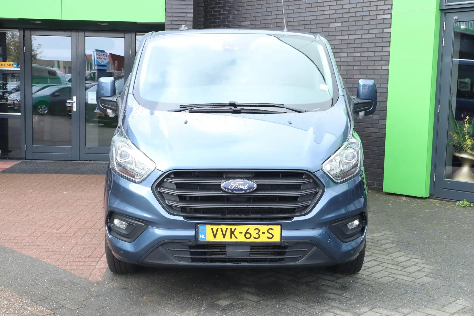 Ford Transit Custom 320 2.0TDCI 170PK L2H1 Trend DC BPM VRIJ Blauw - 2
