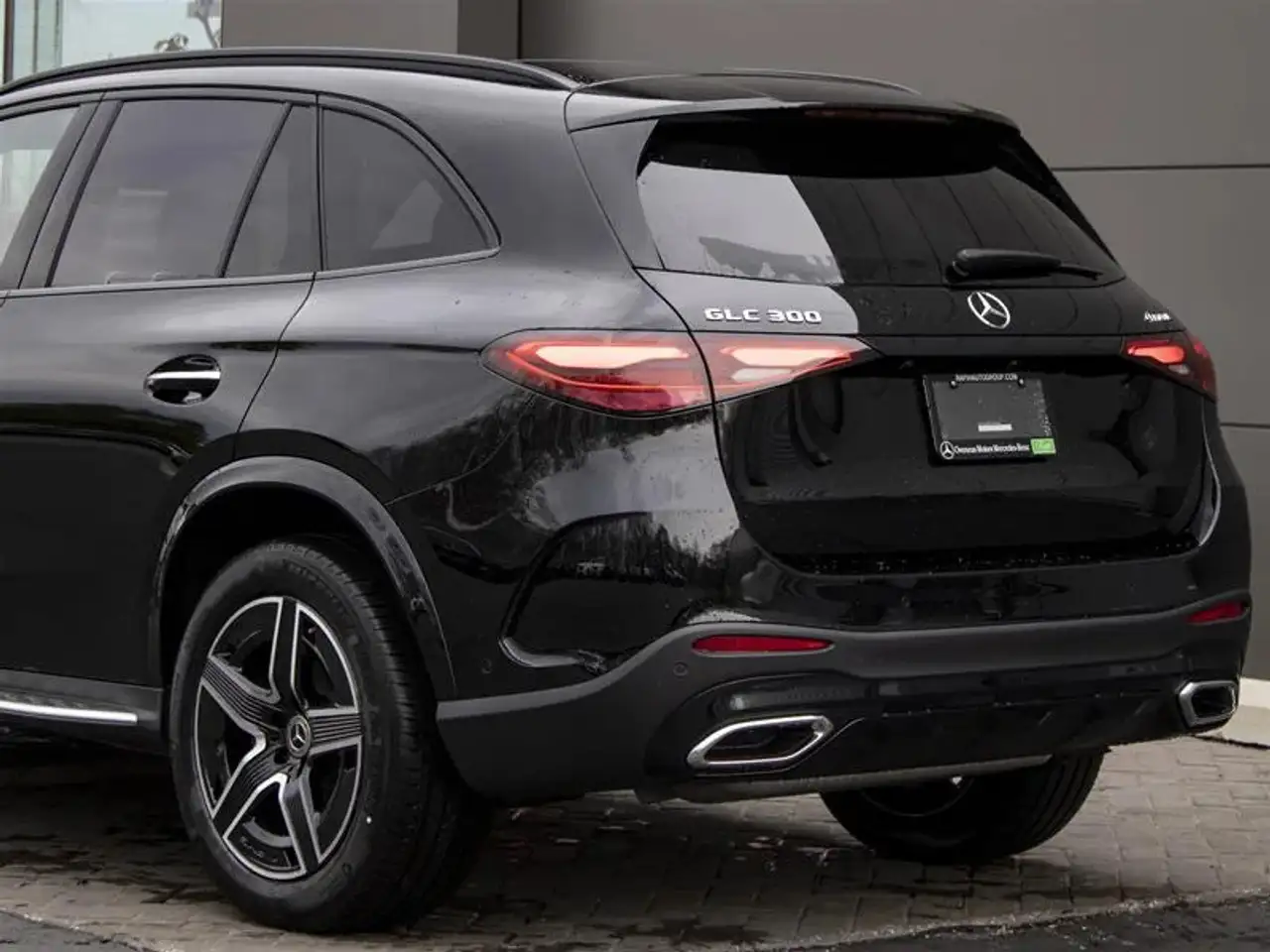 Mercedes-Benz GLC снимка Mercedes-Benz GLC