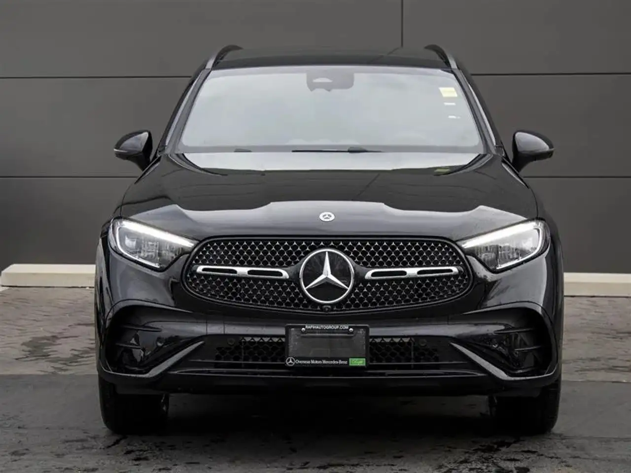 Mercedes-Benz GLC снимка Mercedes-Benz GLC