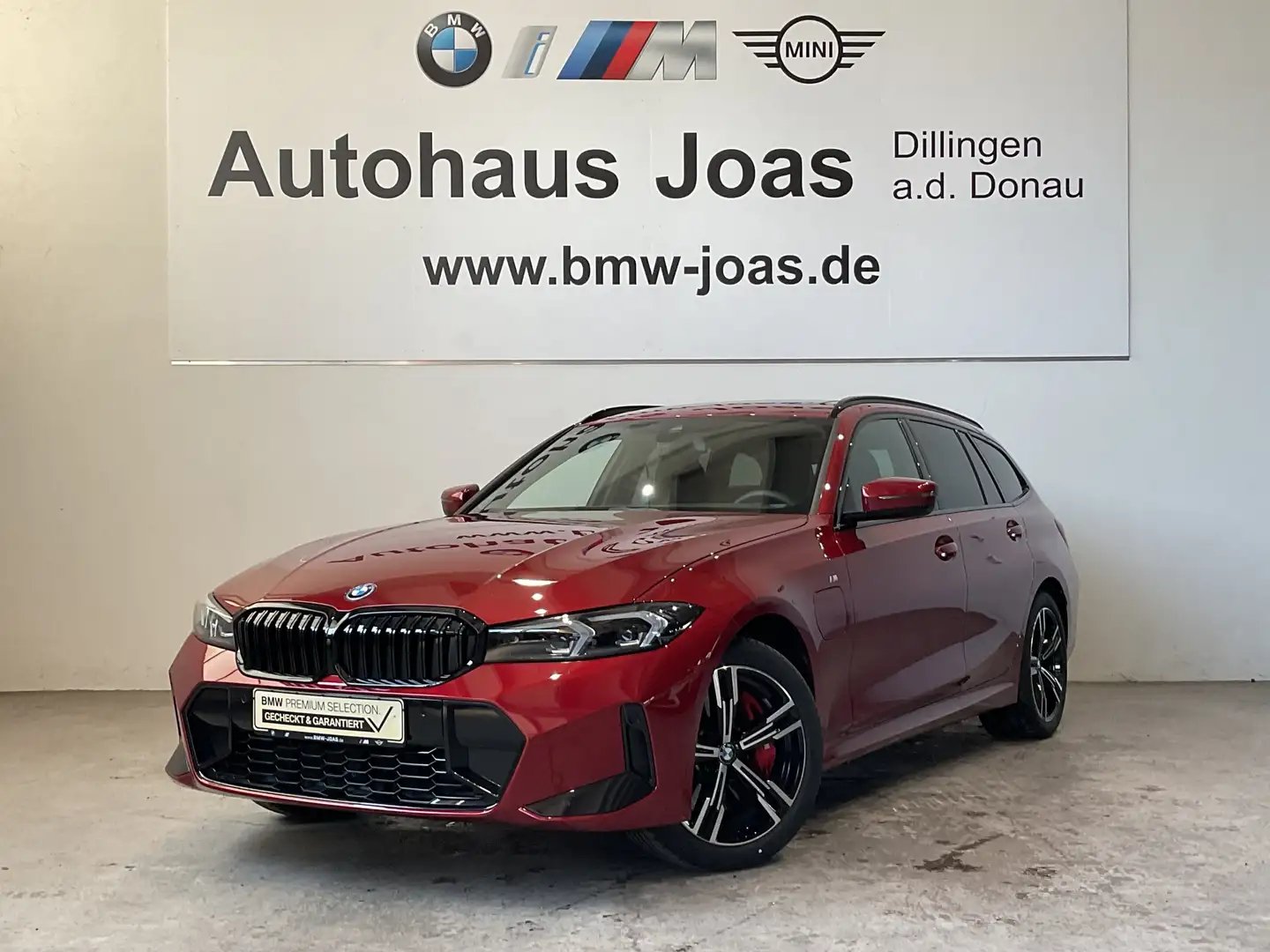 BMW 330 e xDrive Lenkradhzg. | M Sportpaket pro | Panorama Rot - 1