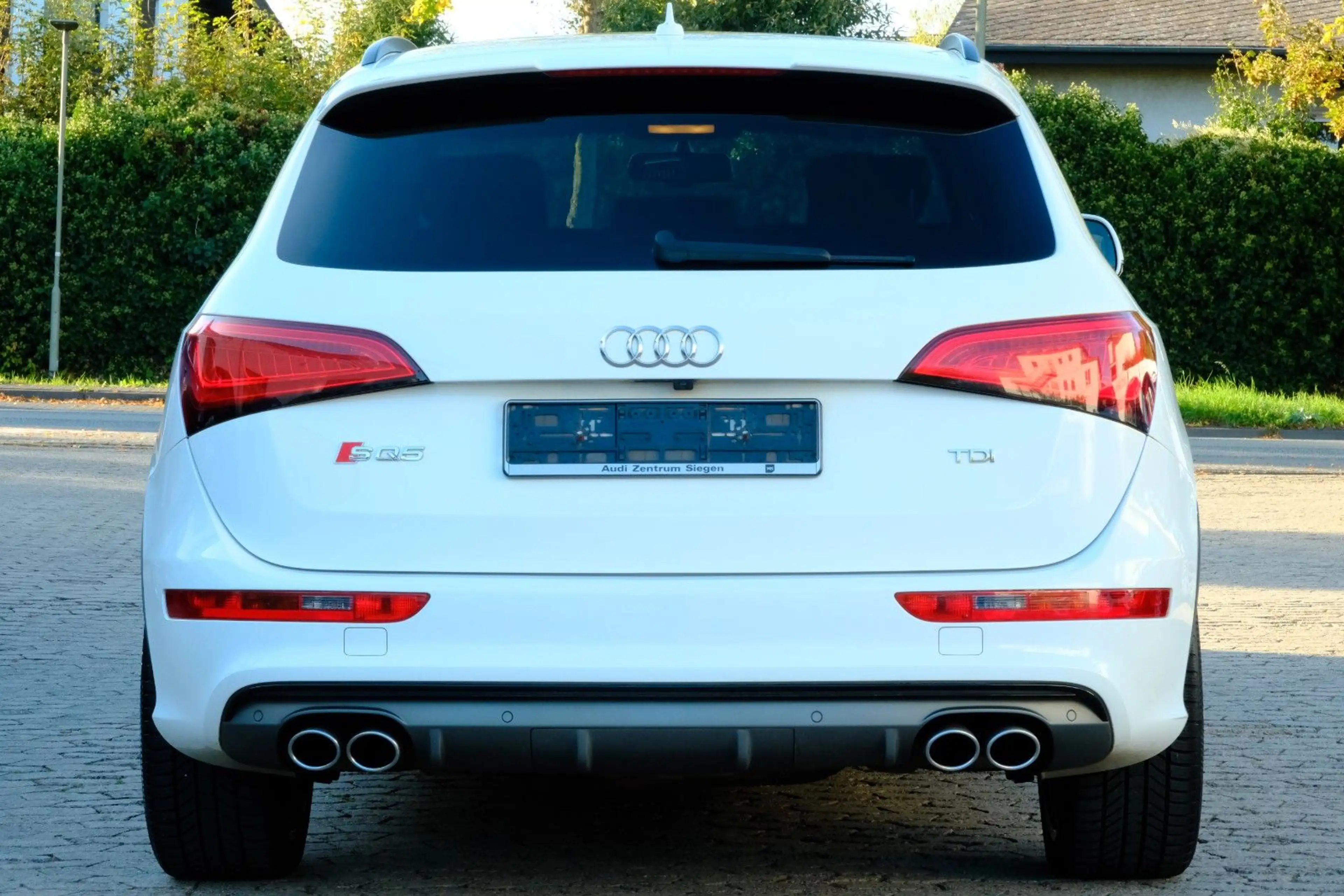 Audi SQ5 3.0 V6 TDI quattro Competition Pano Carbon — photo 6