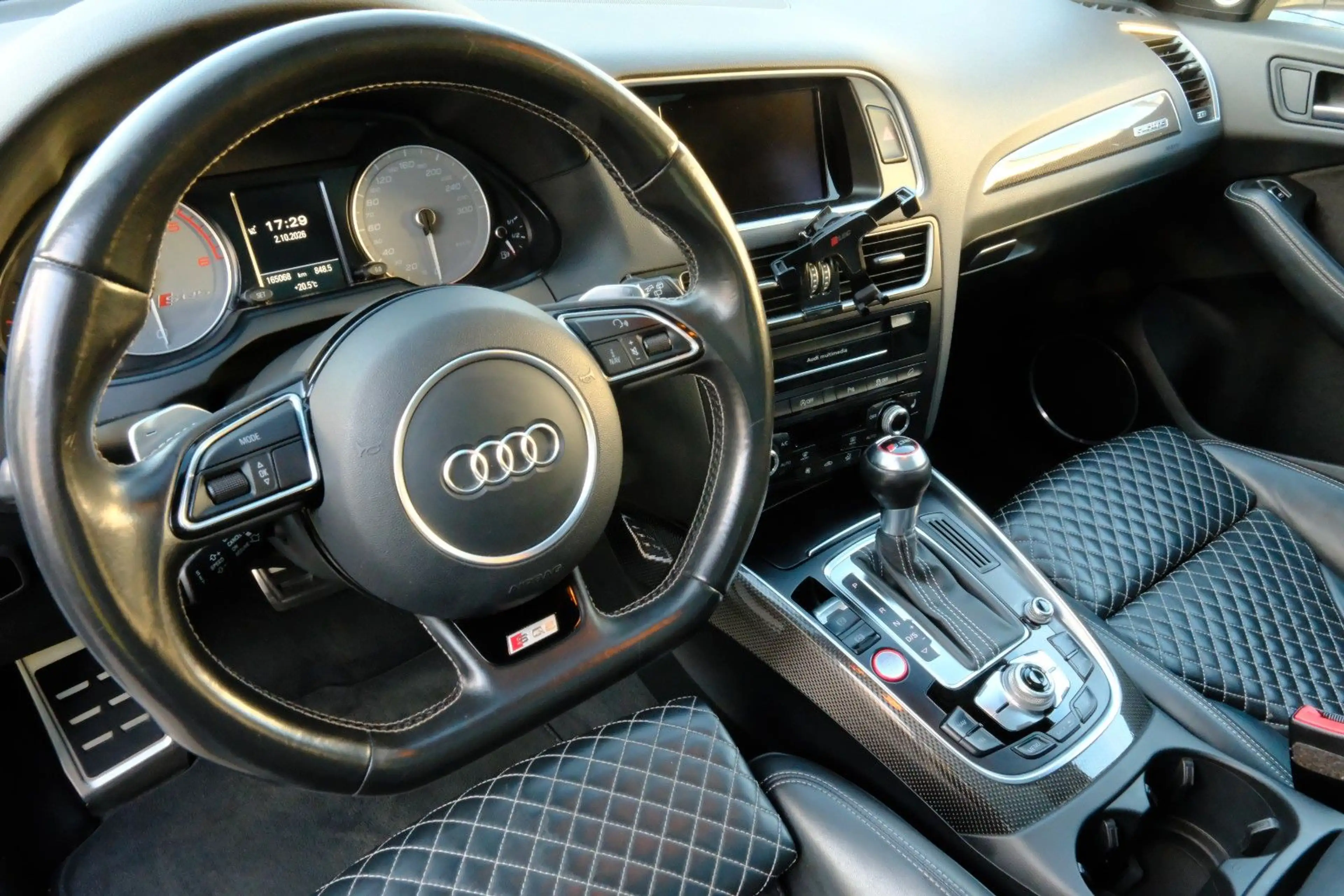 Audi SQ5 3.0 V6 TDI quattro Competition Pano Carbon — photo 11