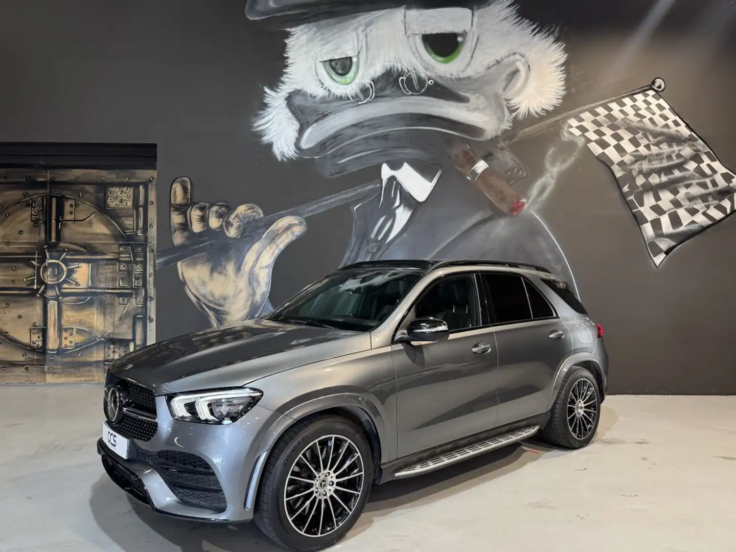 Mercedes-Benz GLE 350 350 de 4MATIC AMG Line Toit ouvrant / Attelage Gris - 1