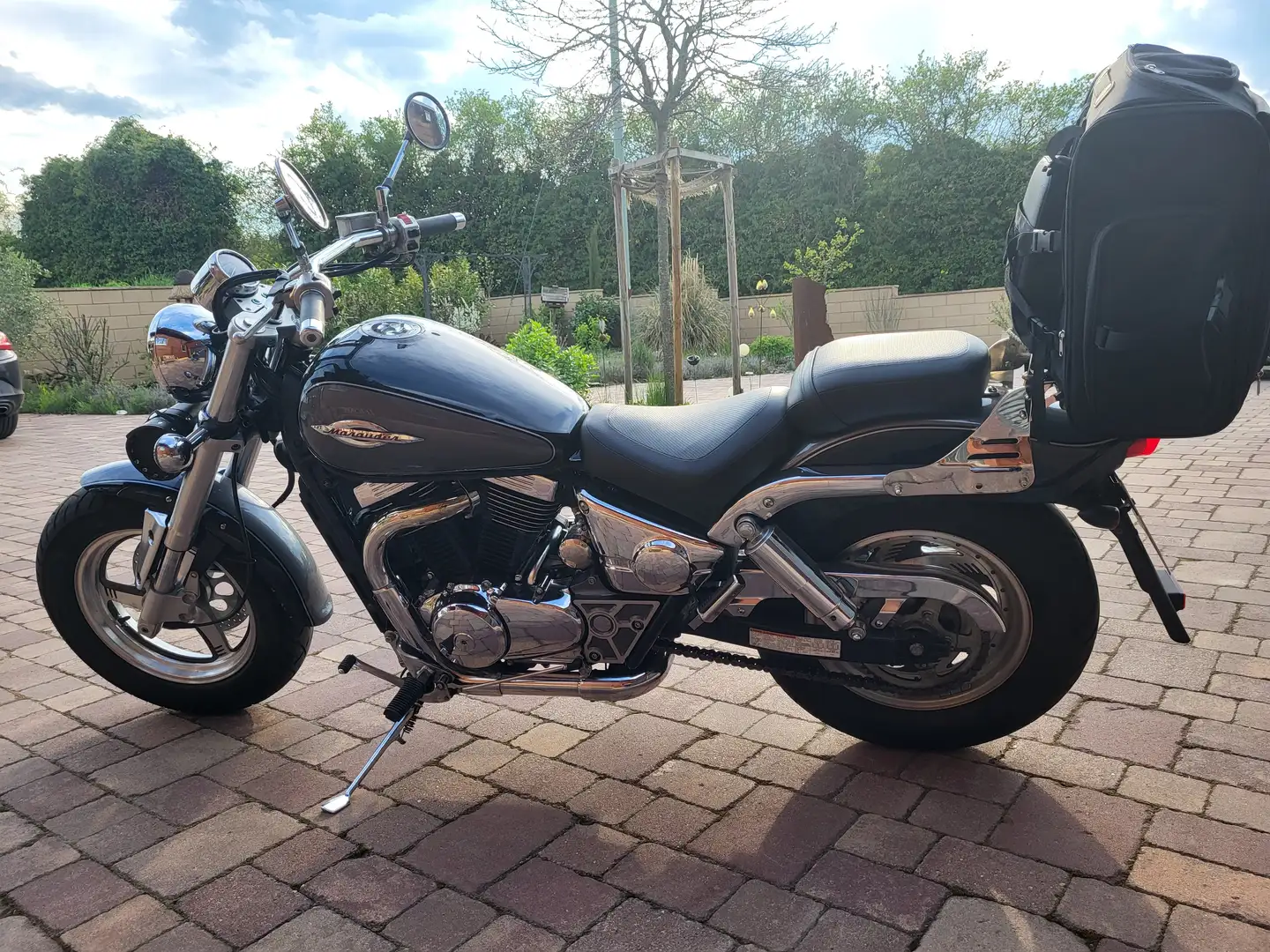 Suzuki VZ 800 marauder Gris - 1