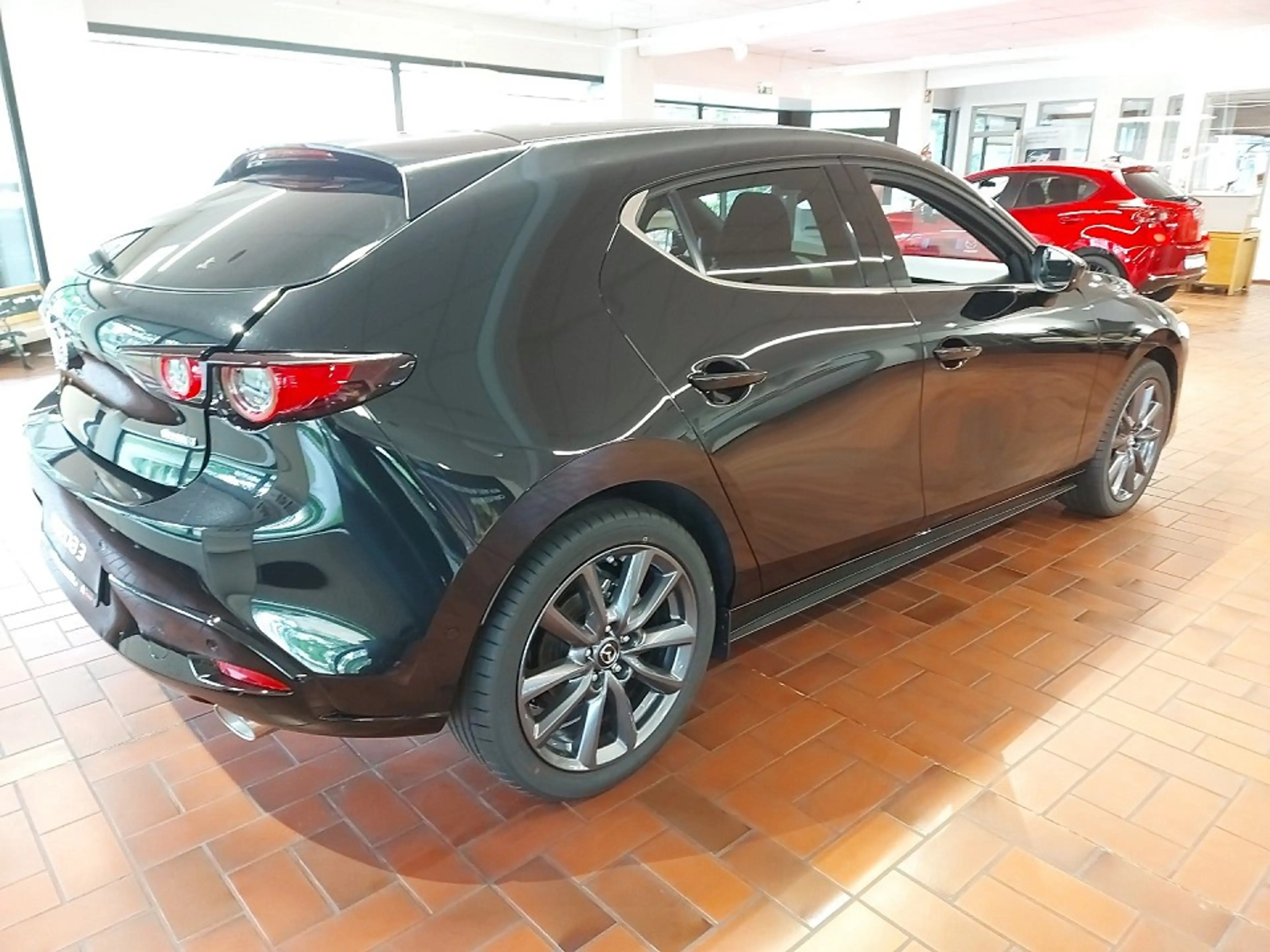 Mazda 3 SKYACTIV-X 2.0 M Hybrid — photo 3