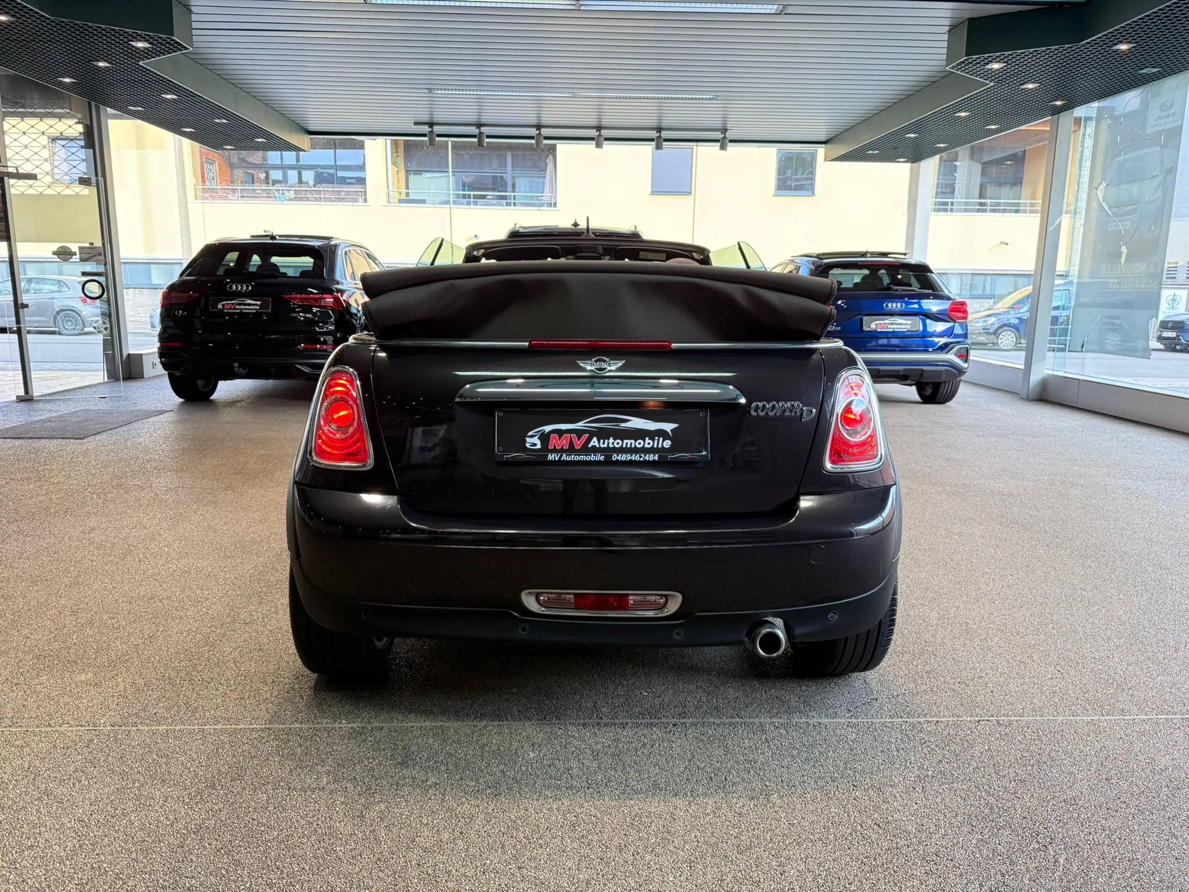 MINI Cooper D Cabrio 1.6 D DPF * Xenon * Navi * Cuir * Reg de vit — photo 5