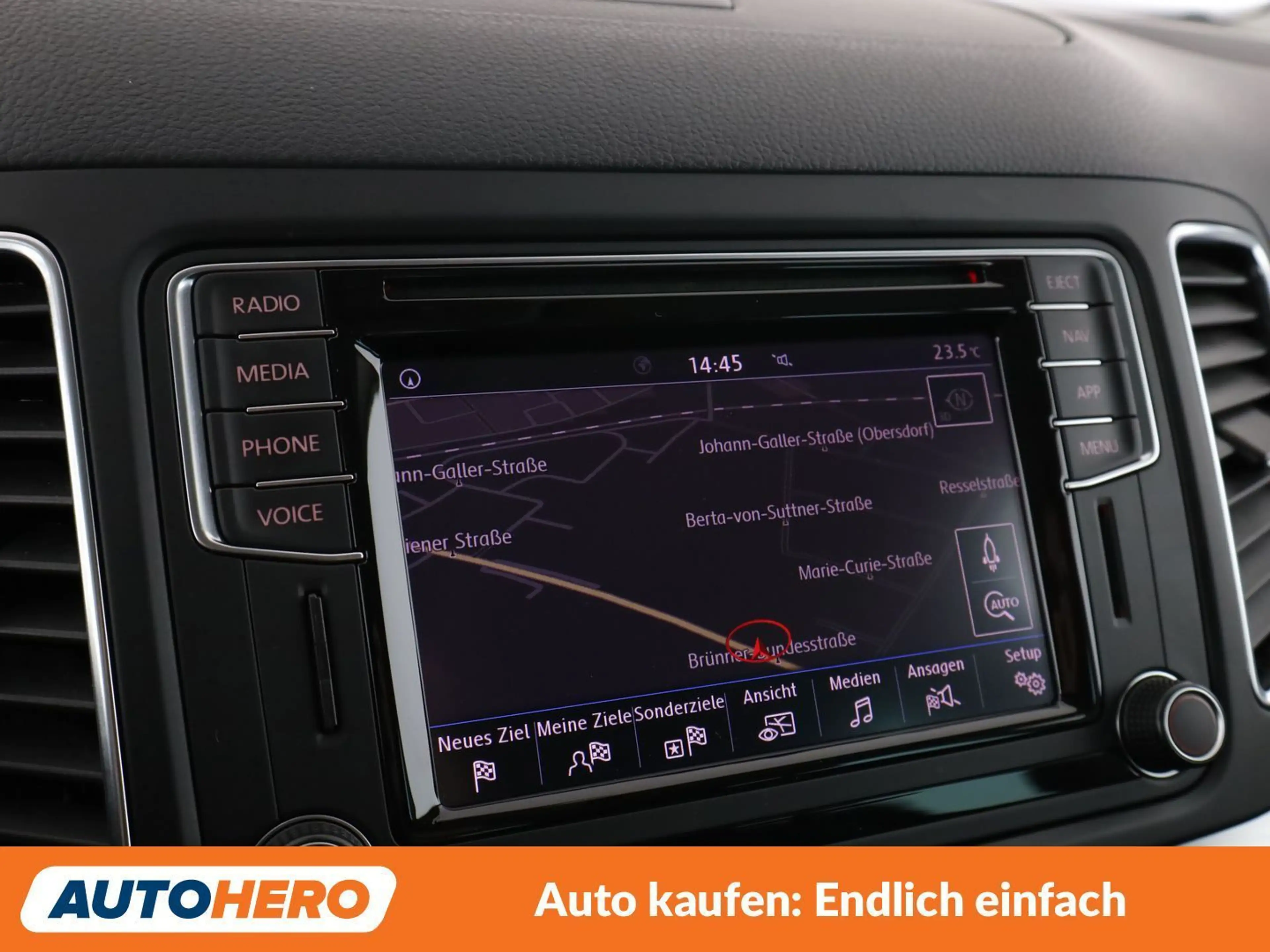 Volkswagen Sharan 2.0 TDI Comfortline BlueMotion Tech — photo 21