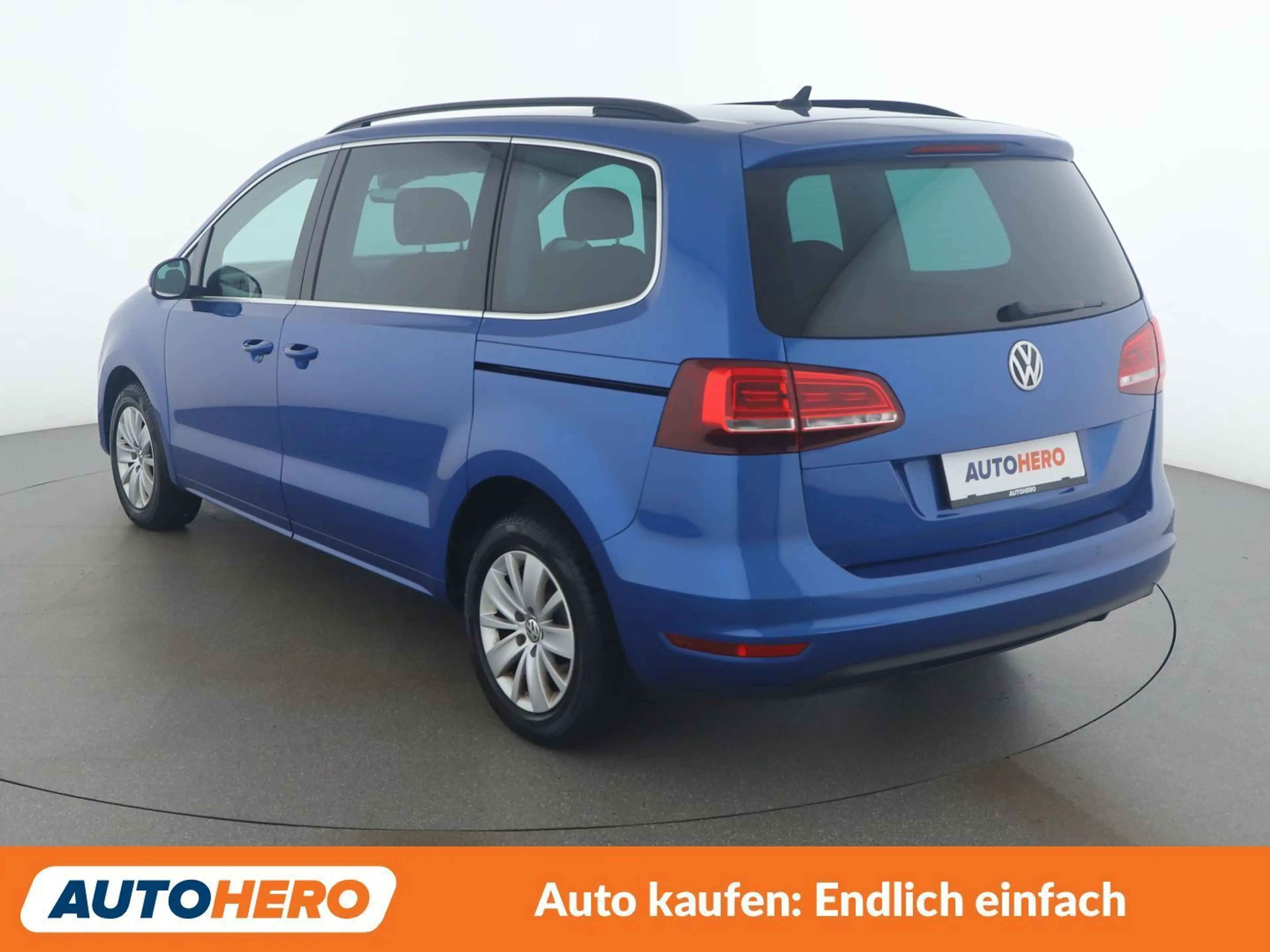 Volkswagen Sharan 2.0 TDI Comfortline BlueMotion Tech — photo 4