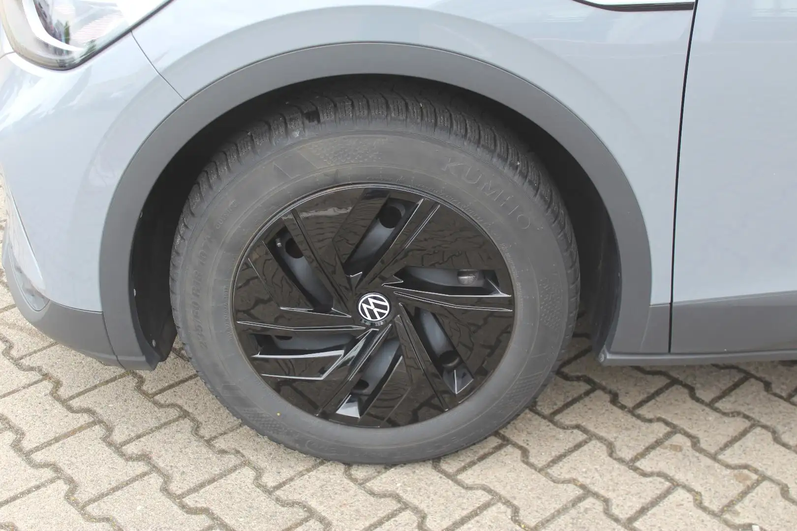 Volkswagen ID.4 Pure Navi beheizb. Lenkrad Sitzheizung Szary - 2
