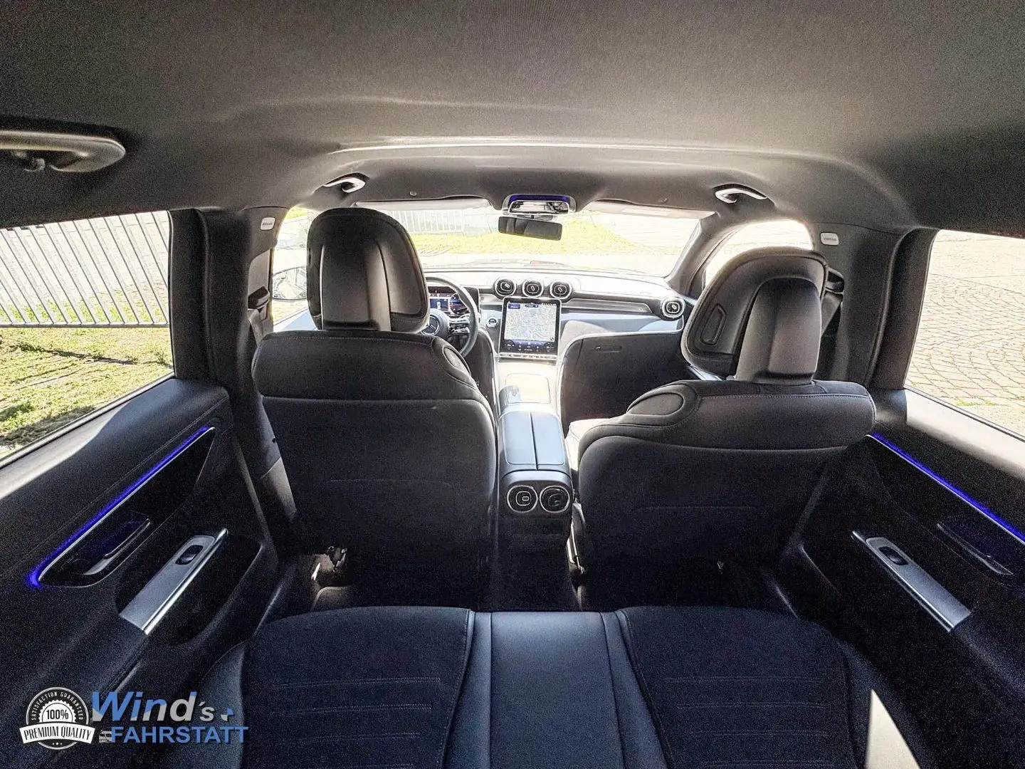 Mercedes-Benz GLC 200 CZAL152C Schwarz - 2