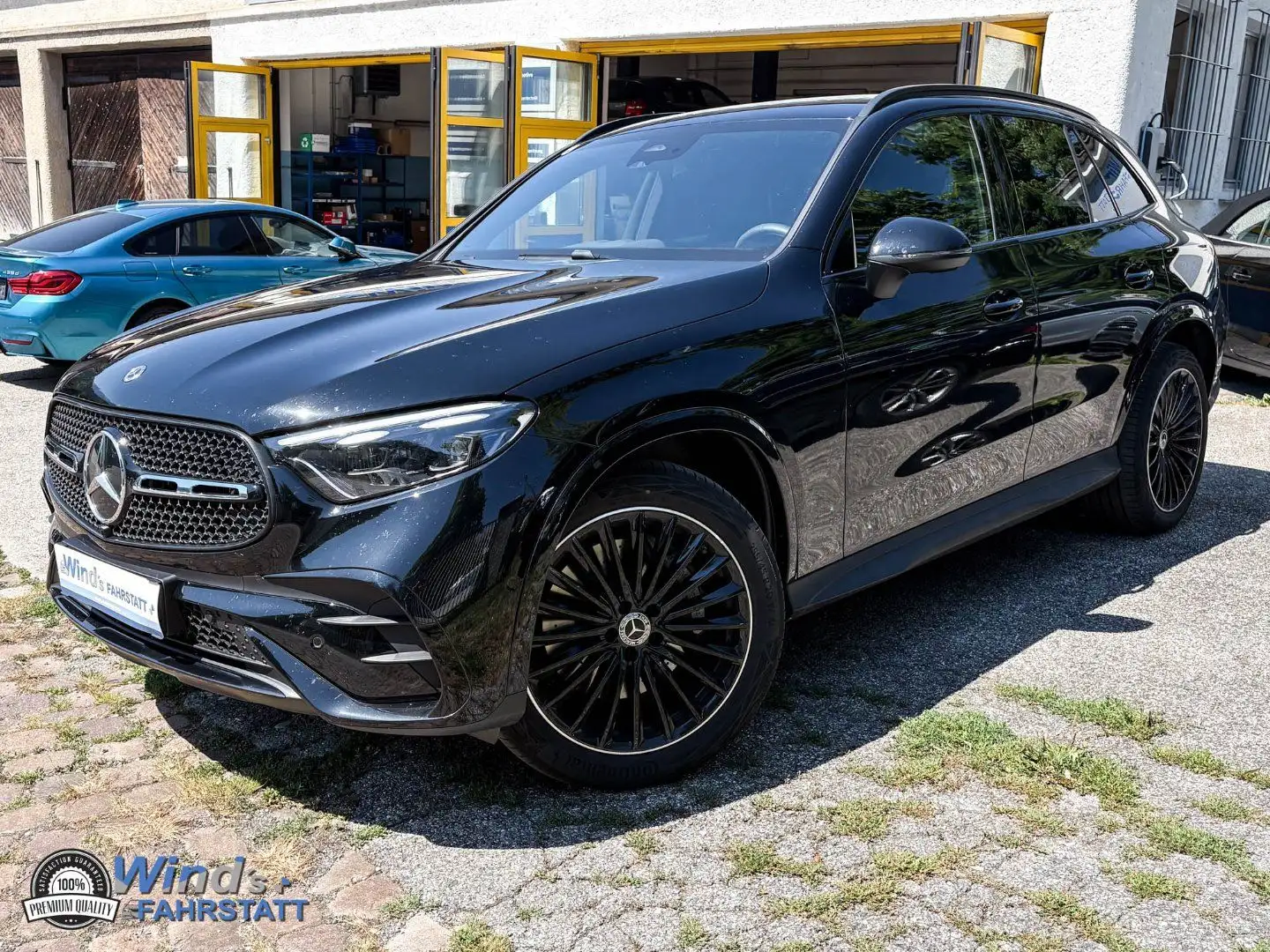 Mercedes-Benz GLC 200 CZAL152C Schwarz - 1