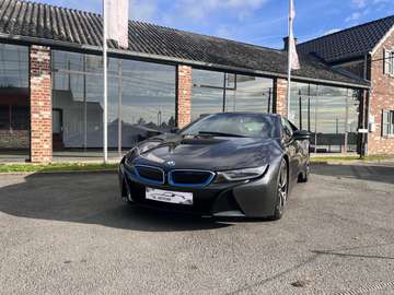 i8 11.6 kWh PHEV (266 kW)
