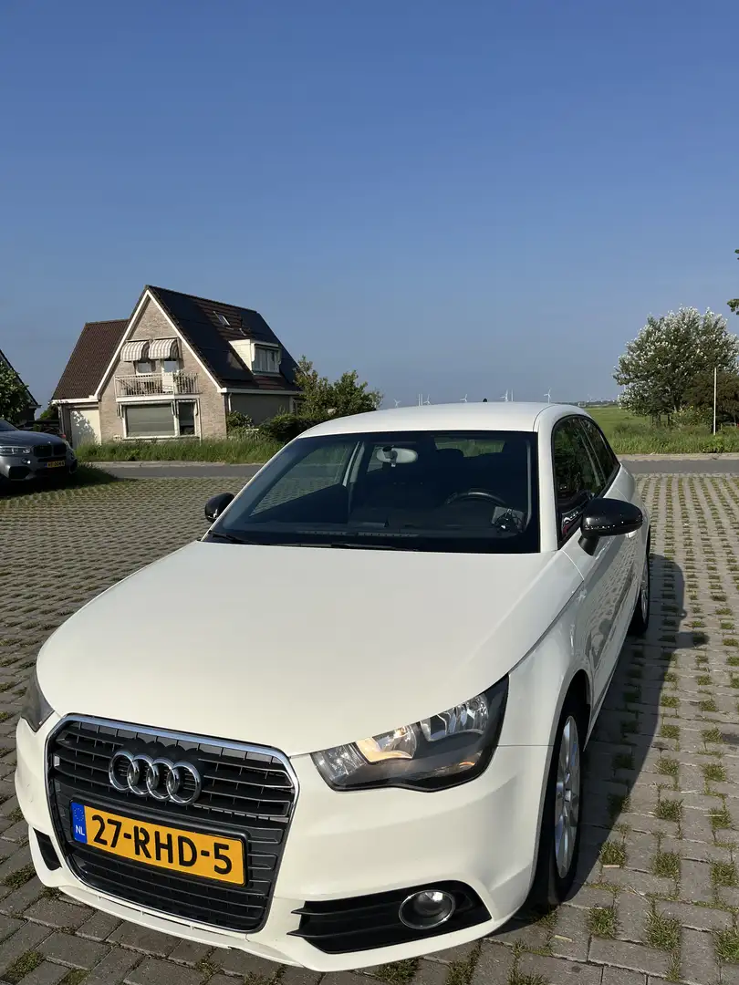 Audi A1 1.4 TFSI Attr. PL. Wit - 2