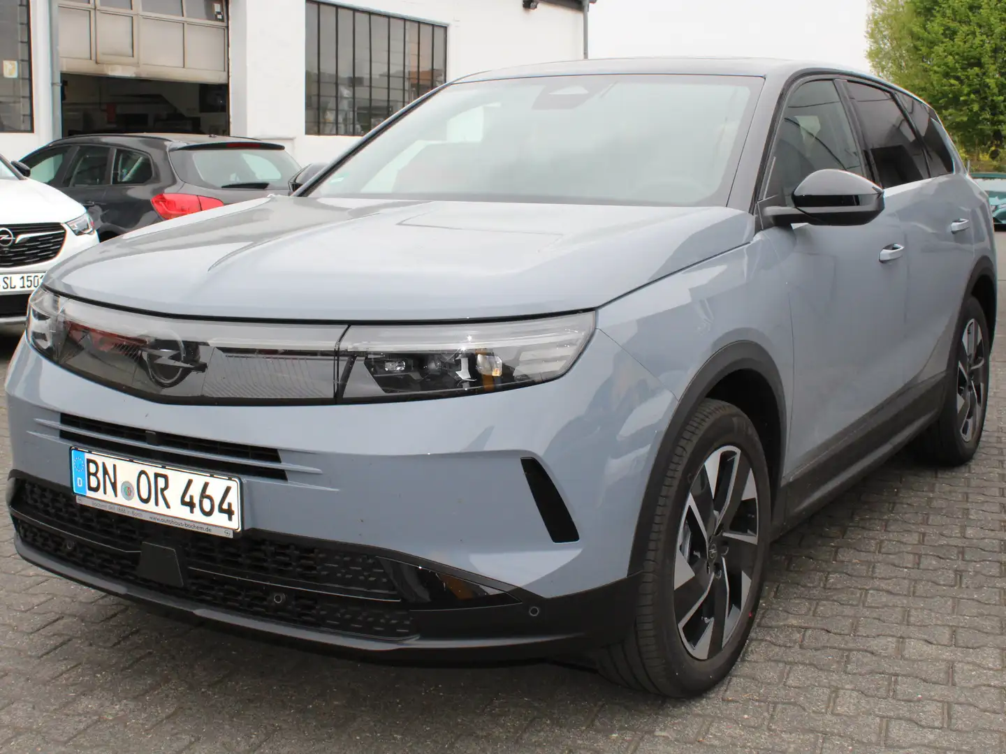 Opel Grandland 1.2 DI Hybrid 48 V Automatik GS Grau - 1