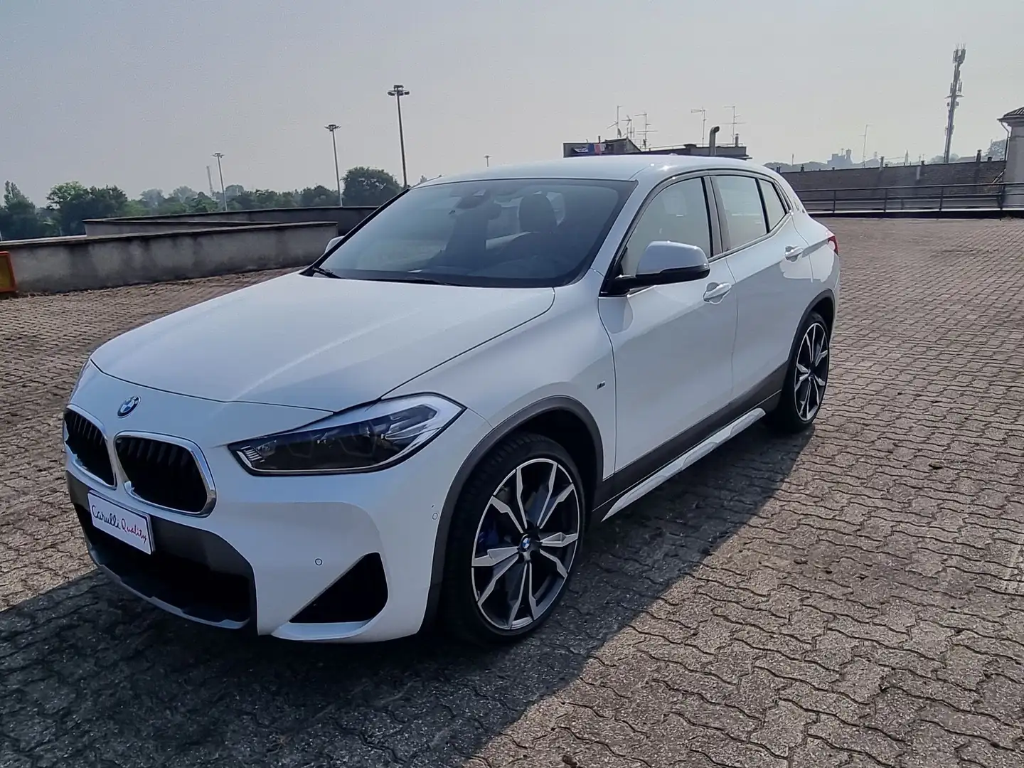 BMW X2 sDrive18i Msport Bianco - 1