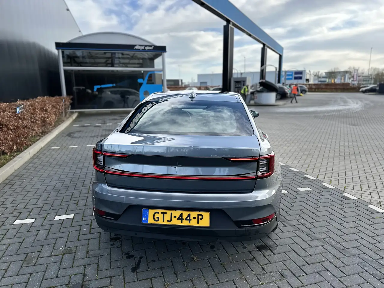 Polestar 2 2024