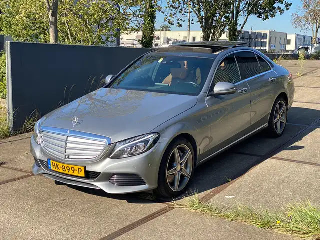 Mercedes-Benz C 350 e Pano Leder Harman Cardon bomvoll