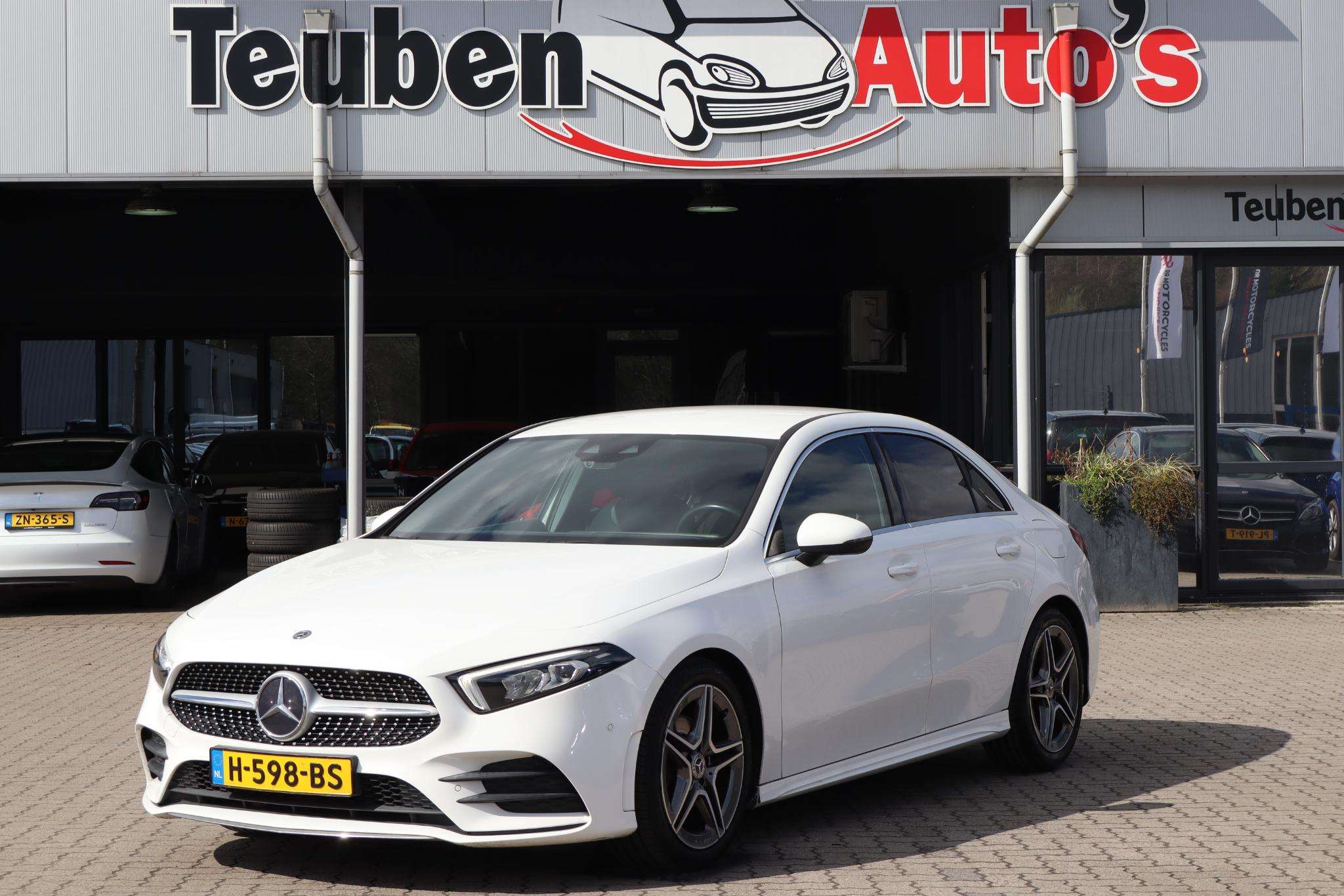 Mercedes-Benz A 180