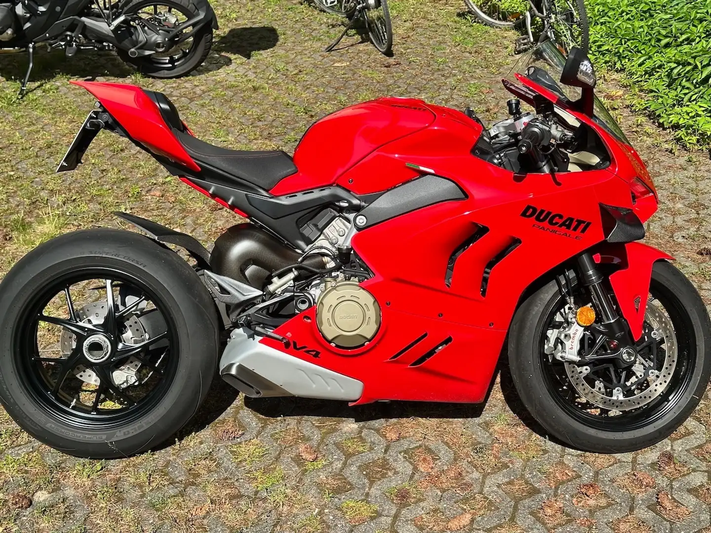 Ducati Panigale V4 Červená - 1