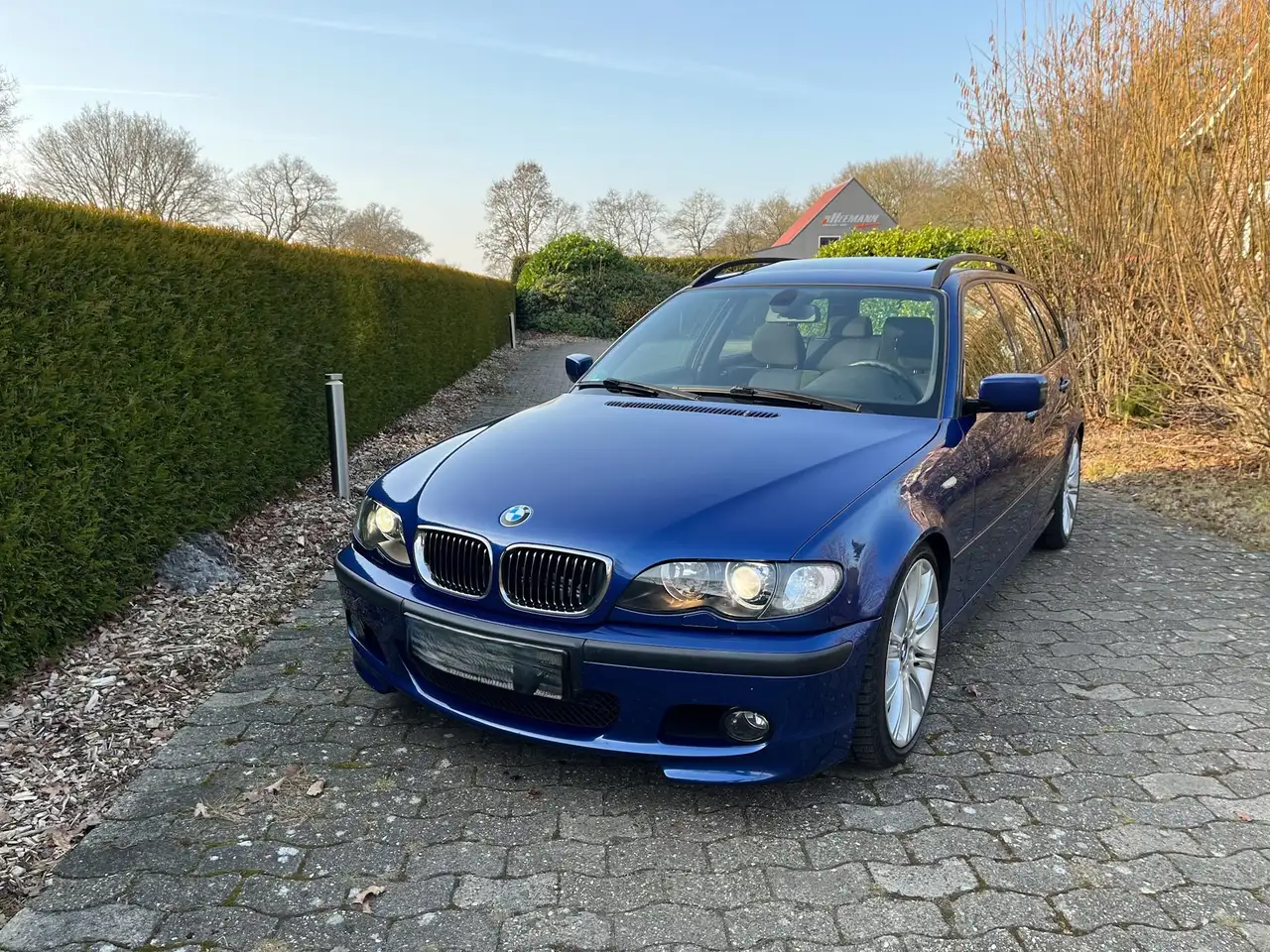 BMW 320