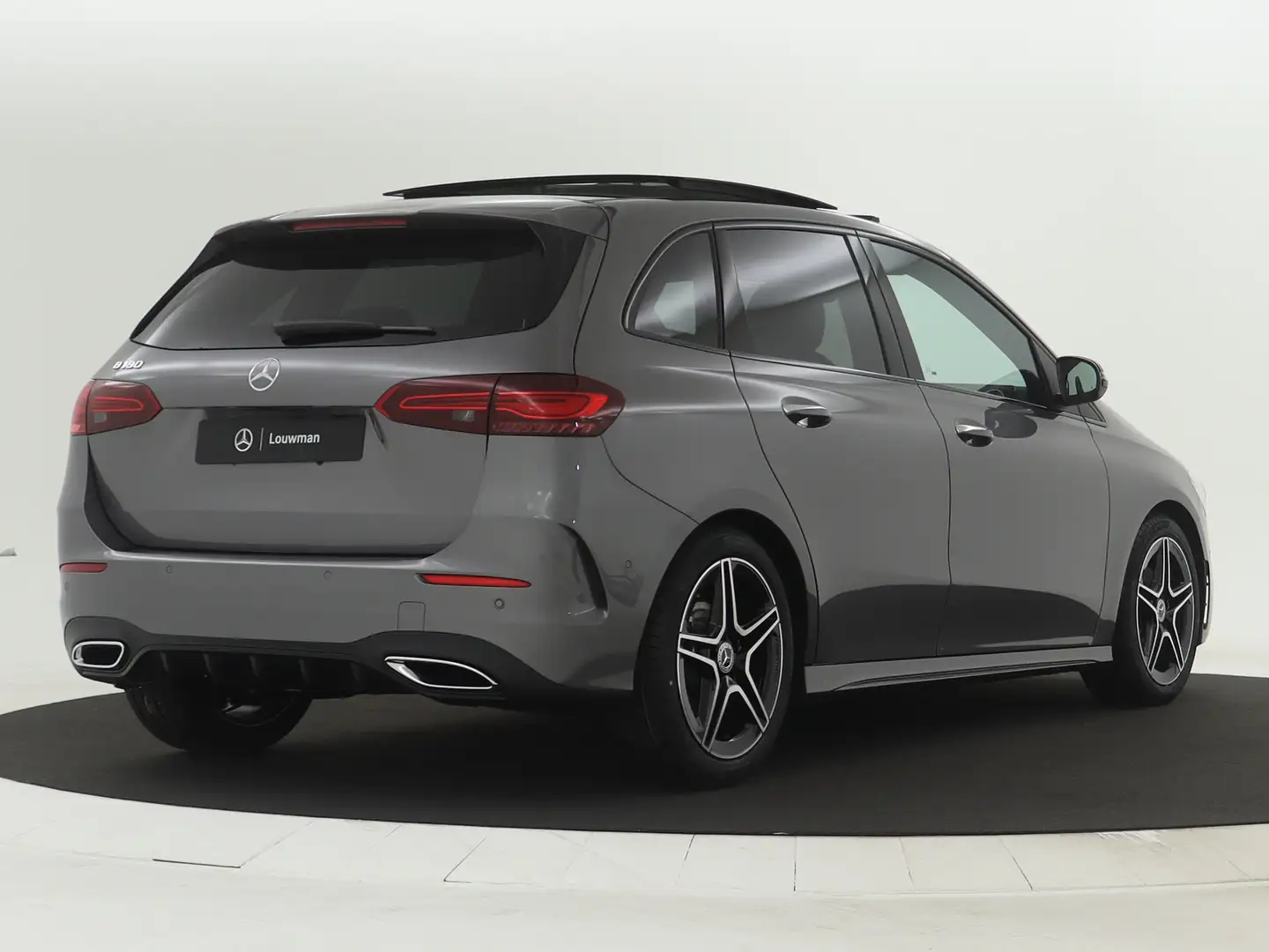 Mercedes-Benz B 180 AMG Line | Premium Pakket | Rijassistentiepakket | Grijs - 2