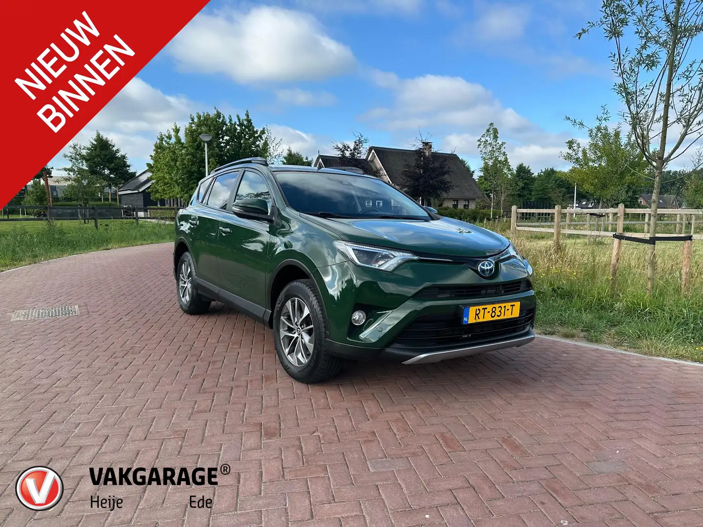 Toyota RAV 4 2.5 Hybrid AWD Dynamic | Trekgewicht 1650KG | Trek Wit - 1