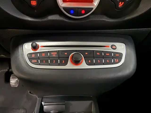 Renault Twingo view 9