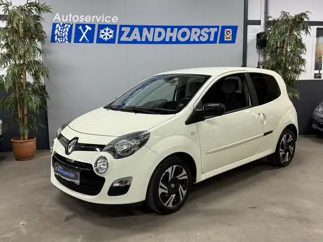 2012 Renault Twingo in Yellow for sale