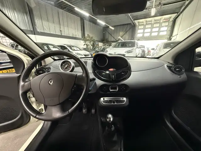 Renault Twingo view 7