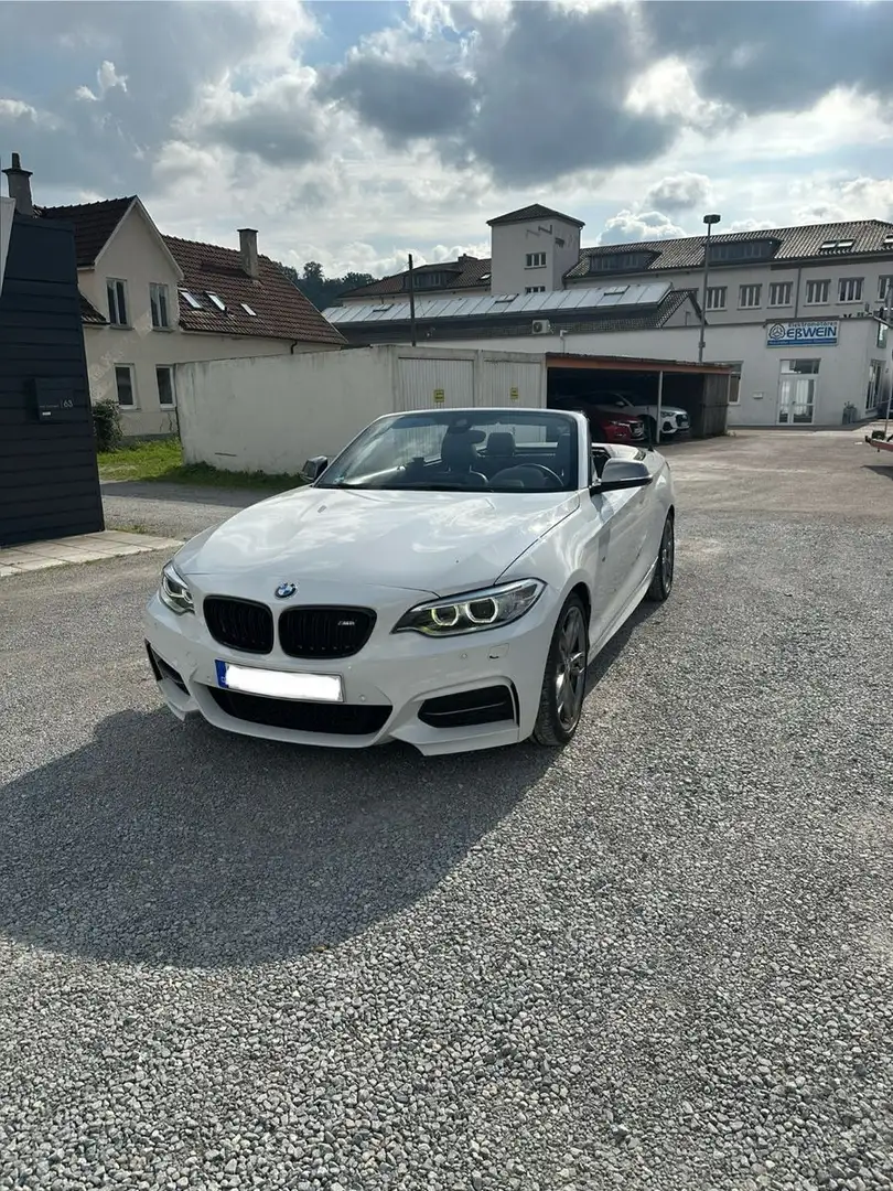 BMW 240 Weiß - 2