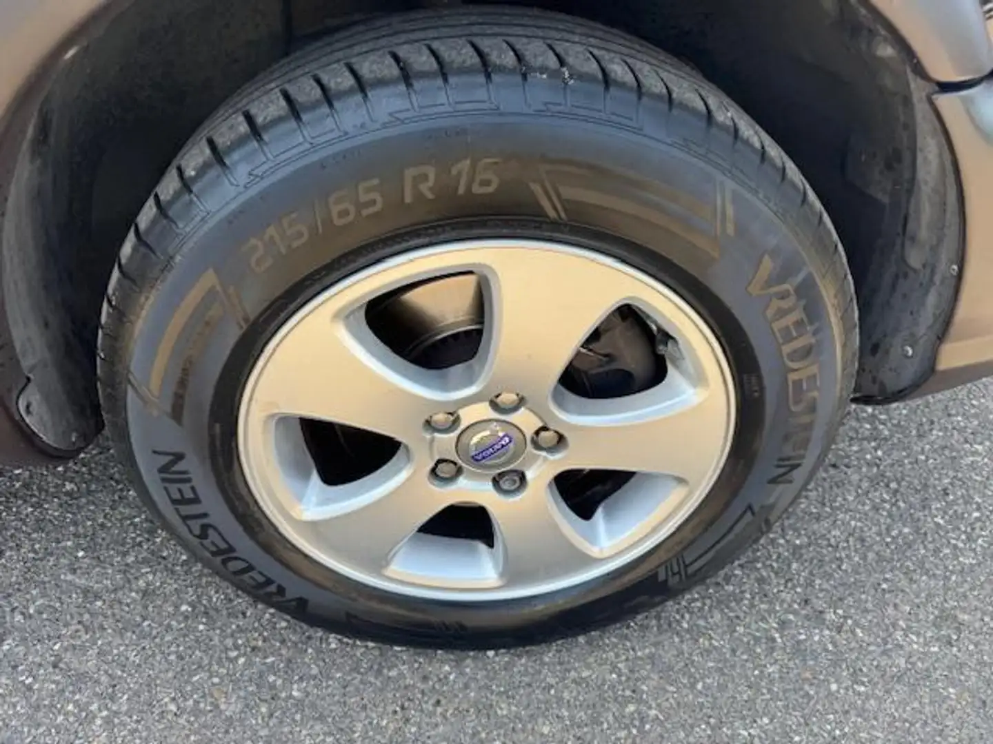 Volvo XC70 2.5 T Geartronic Comfort Line, '03, aut., apk 08-' Negro - 2