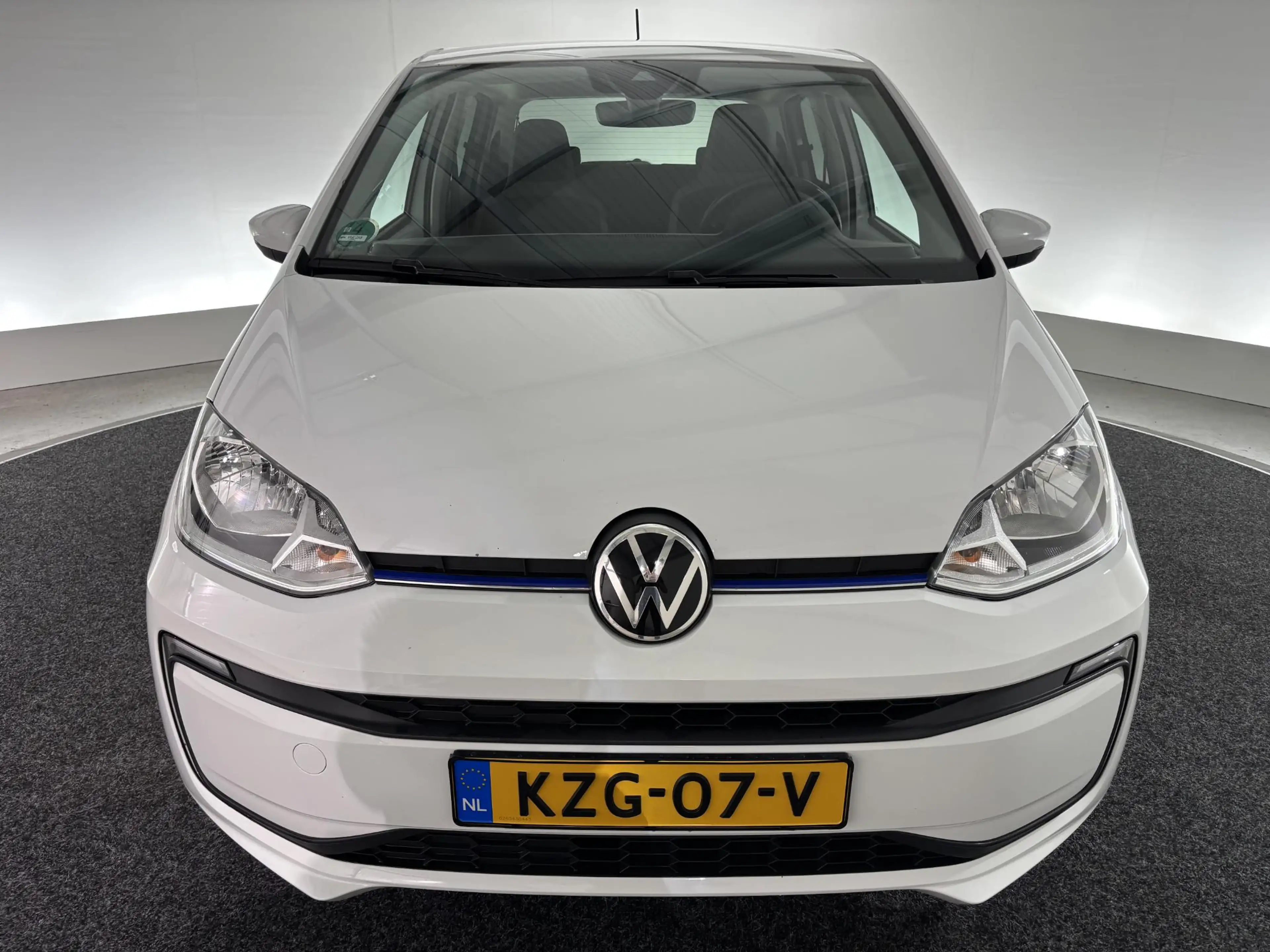 Volkswagen e-up! e-up! Style | ALL-IN PAKKET | CAMERA | STOELVERW. — photo 19