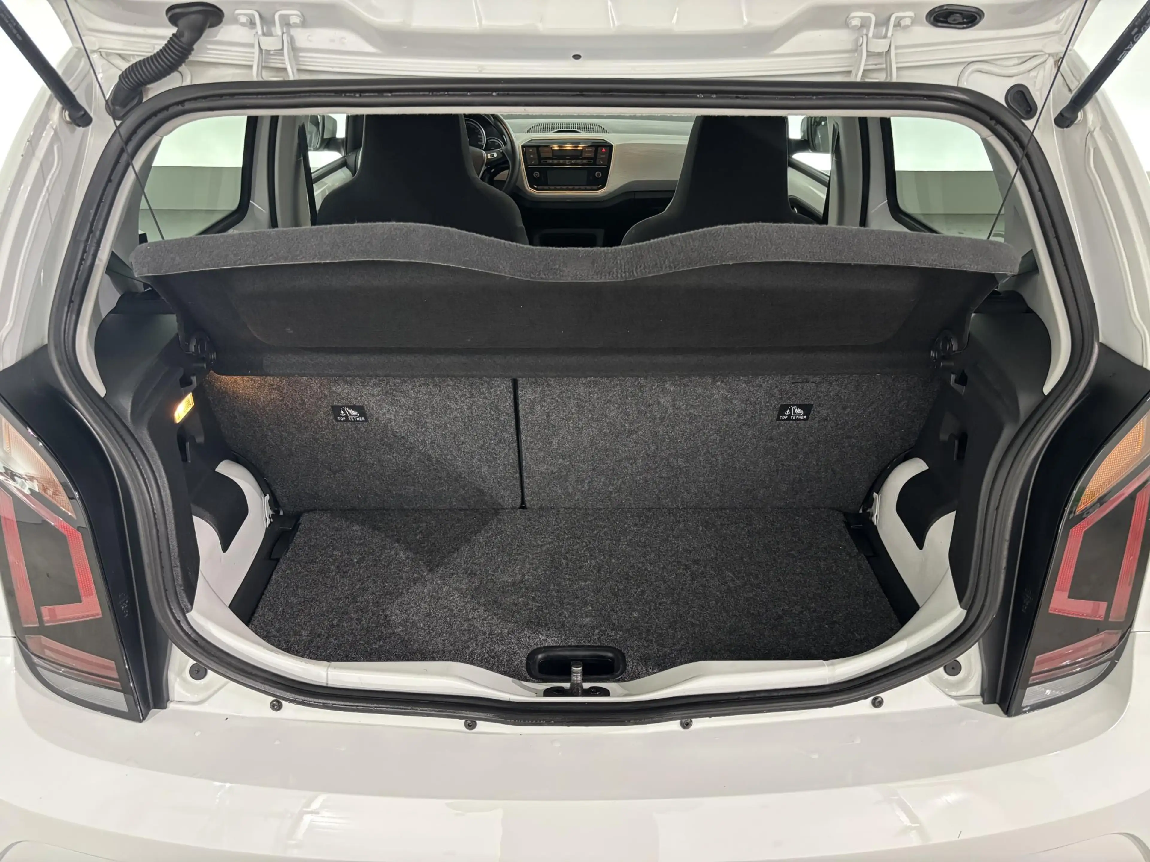 Volkswagen e-up! e-up! Style | ALL-IN PAKKET | CAMERA | STOELVERW. — photo 20