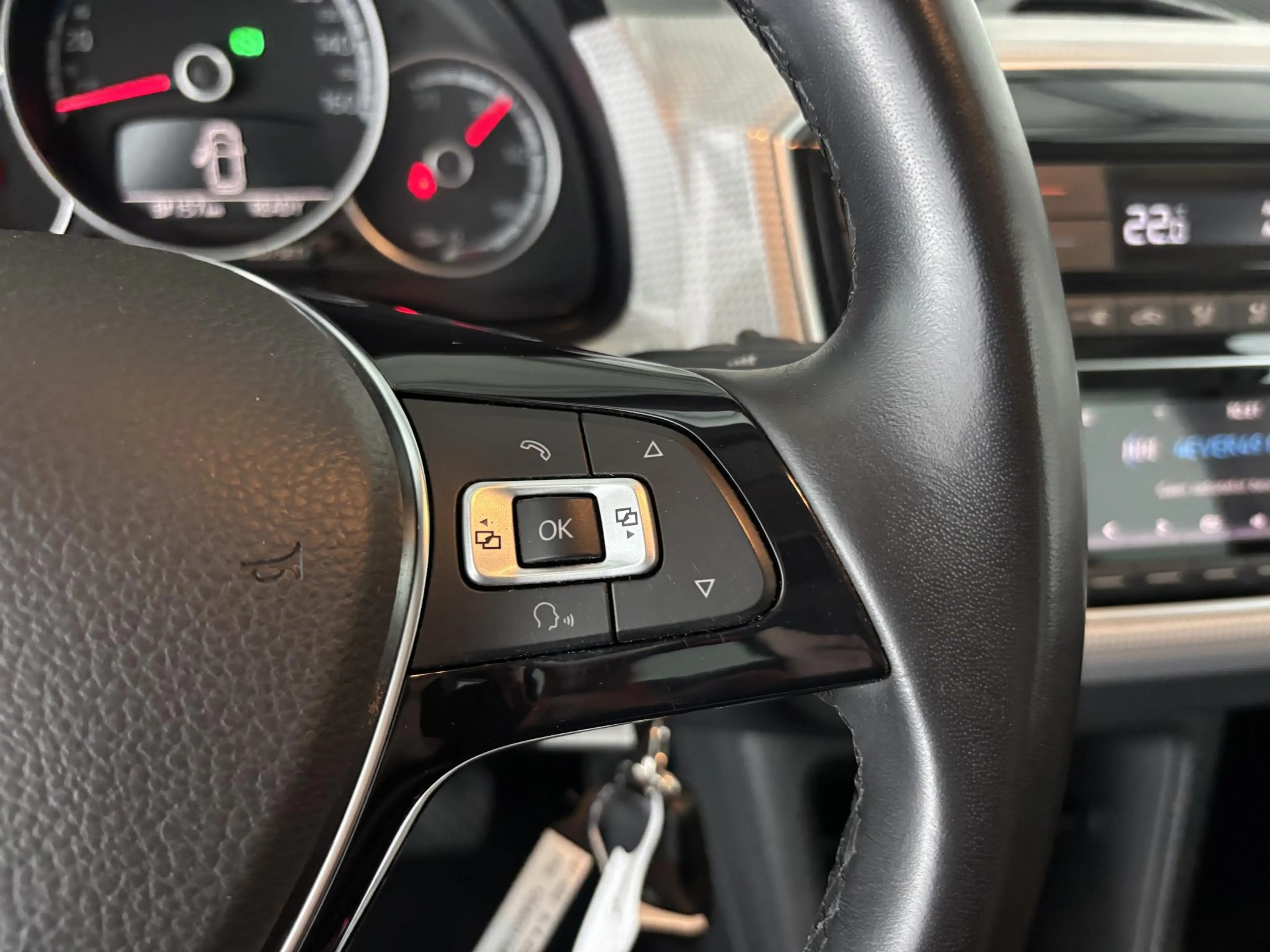 Volkswagen e-up! e-up! Style | ALL-IN PAKKET | CAMERA | STOELVERW. — photo 17