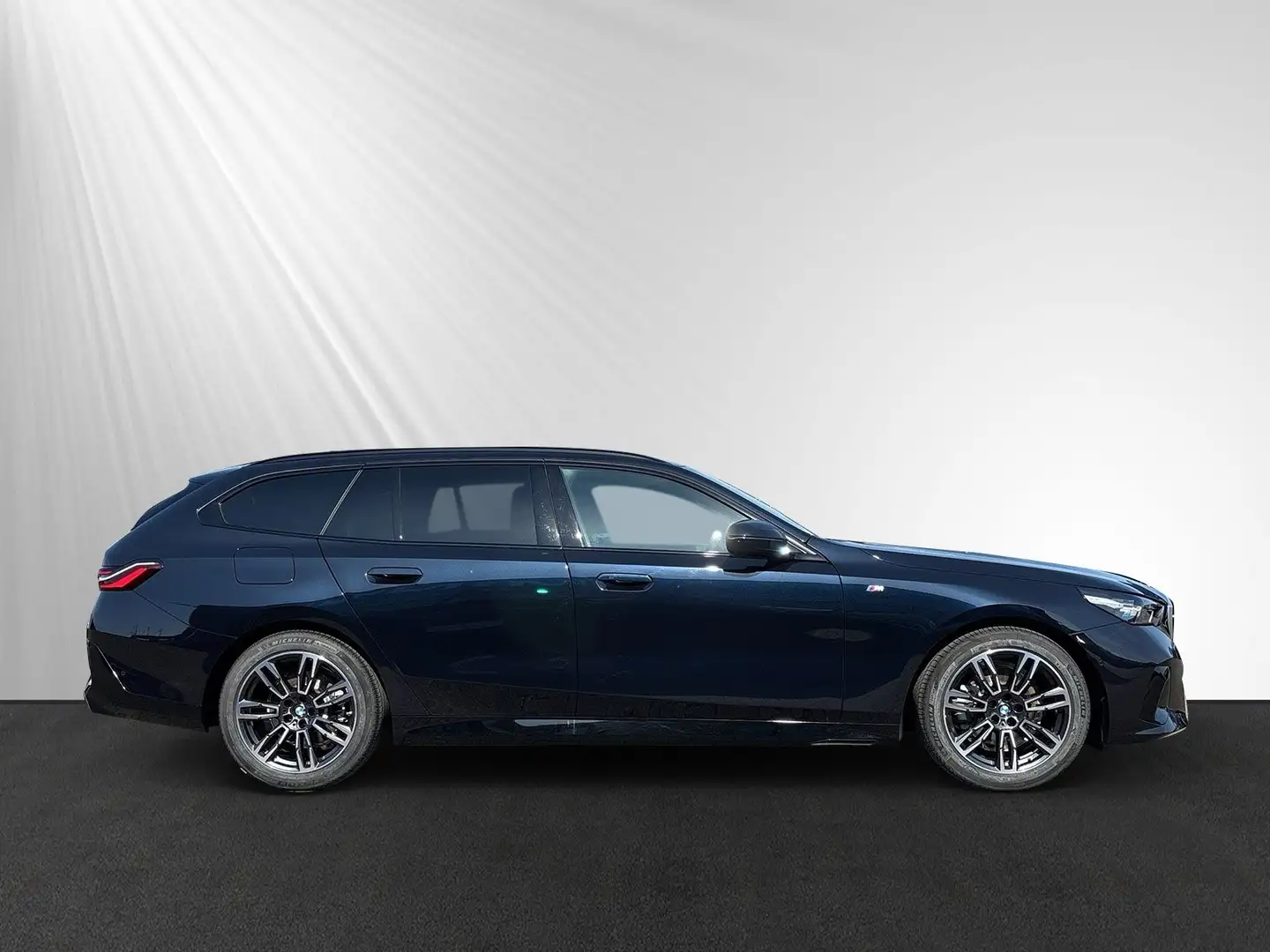 BMW 520 d Touring M Sport|Harman/Kardon|AHK|Sitzbelüft. Noir - 2