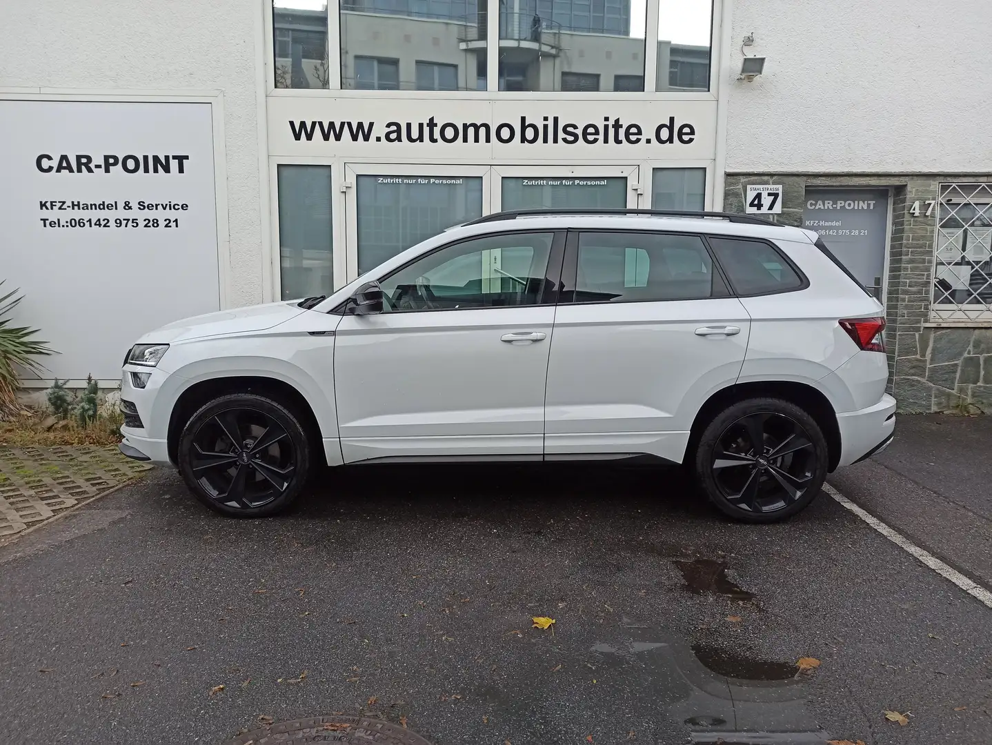 Skoda Karoq Sportline 4x4*AHK*TOP*AUTOMATIK*190PS*LED*NAVI* Blanc - 2