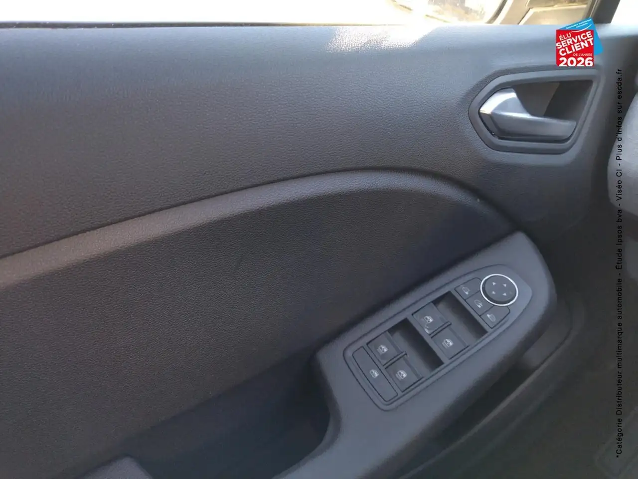Renault Clio Citadine 5 portes — photo 19
