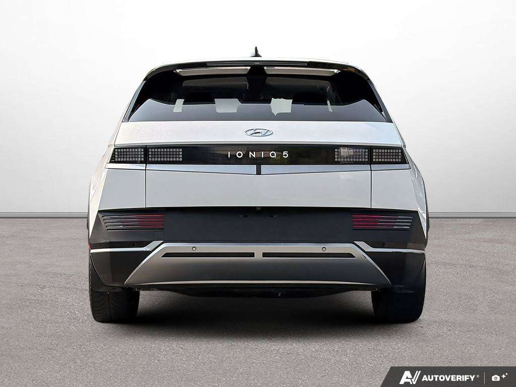 2024 Hyundai IONIQ 5 Preferred White — снимка 1