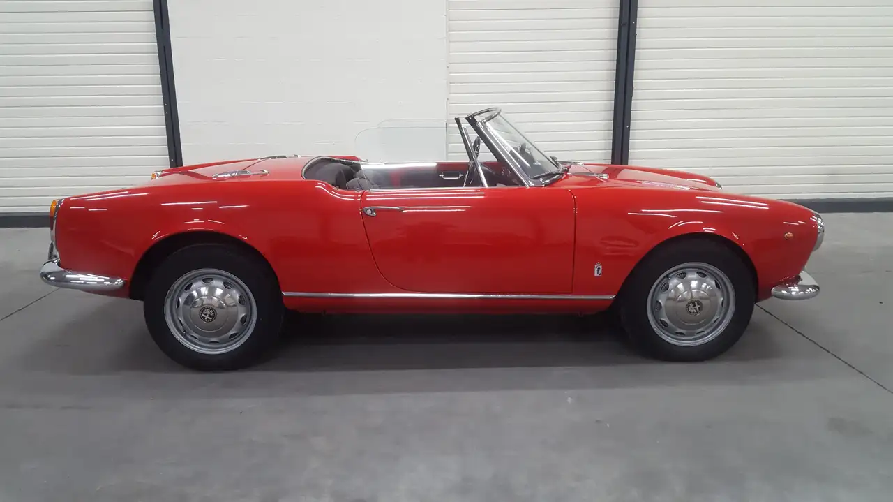 Alfa Romeo Giulia Spider, foto 7
