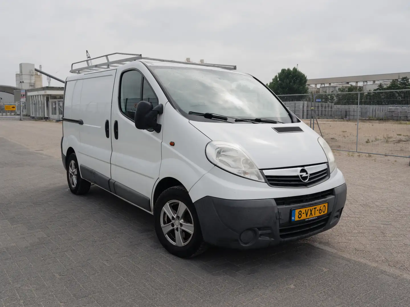 Opel Vivaro Vivaro 2.0 CDTI L1H1 EcoFlex Weiß - 1