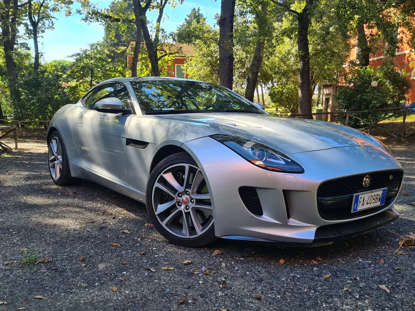 Jaguar F-Type F-Type 2013 Coupe Coupe 3.0 V6 S awd auto Argento - 2