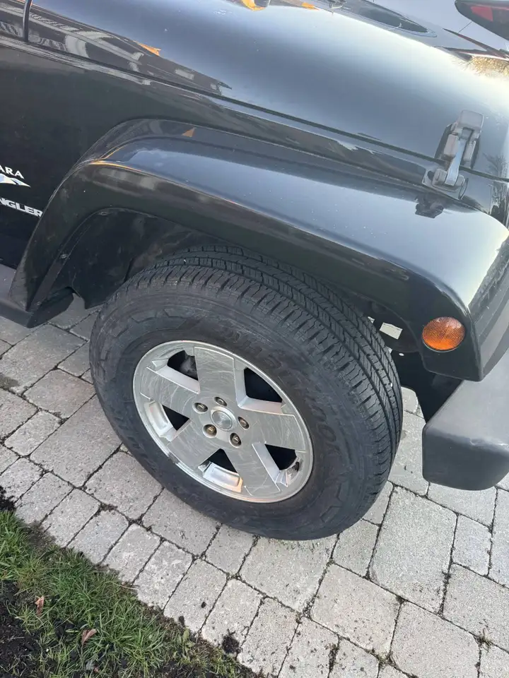 Jeep Wrangler снимка Jeep Wrangler