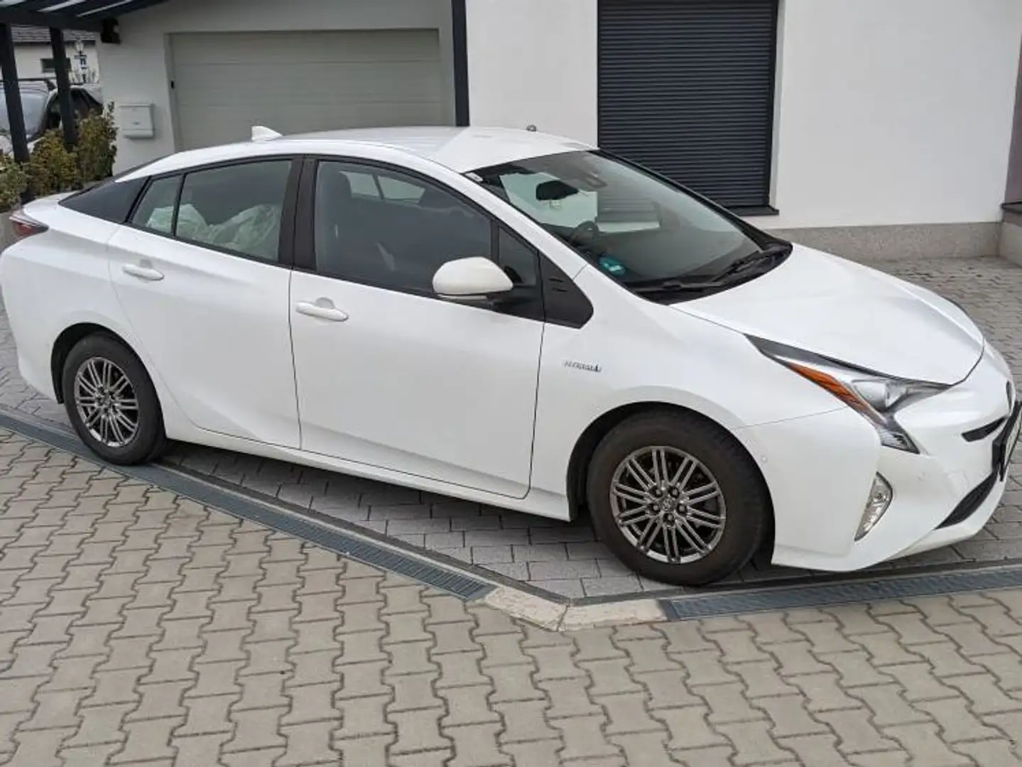 Toyota Prius Garantie! Prius 1,8 VVT-i Hybrid Lounge Vollausst. Weiß - 1