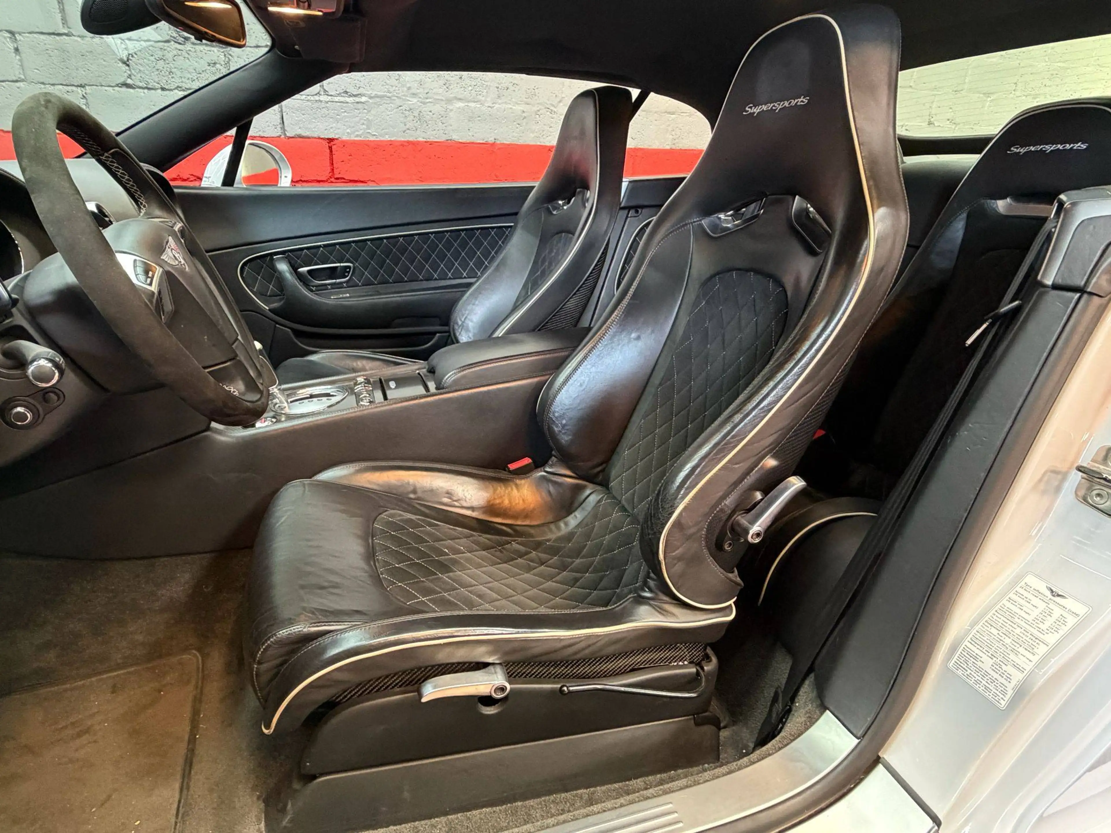 Bentley Continental GTC — photo 13
