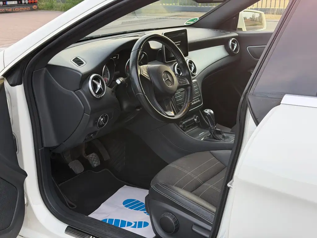 Mercedes-Benz Sonstige CLA Shooting Brake | Xenon | ACC | PDC | Navi Bild 7